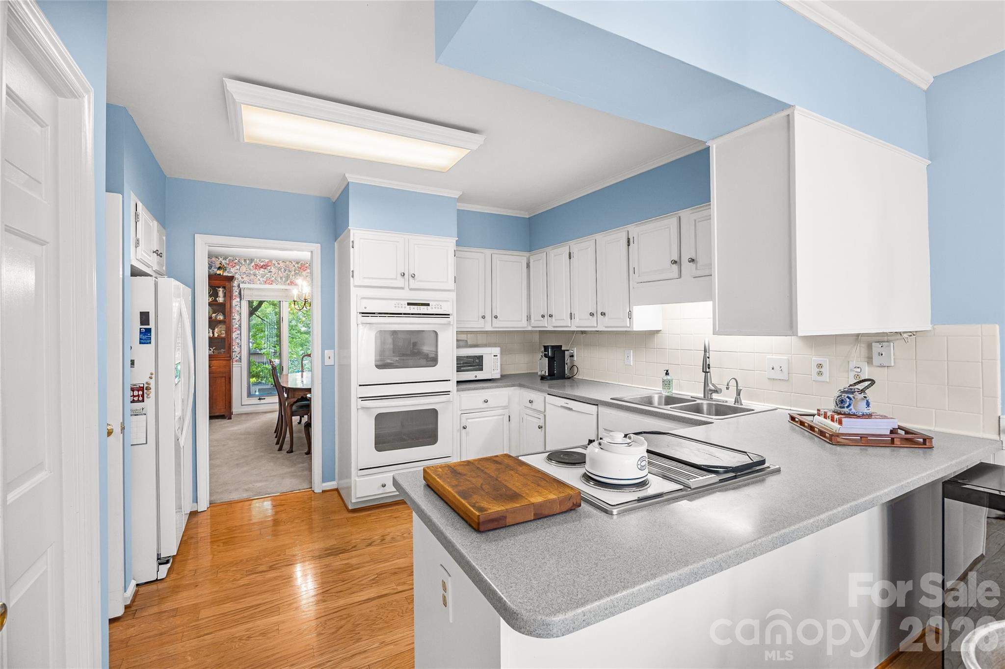 5120 Dunes Court — Charlotte