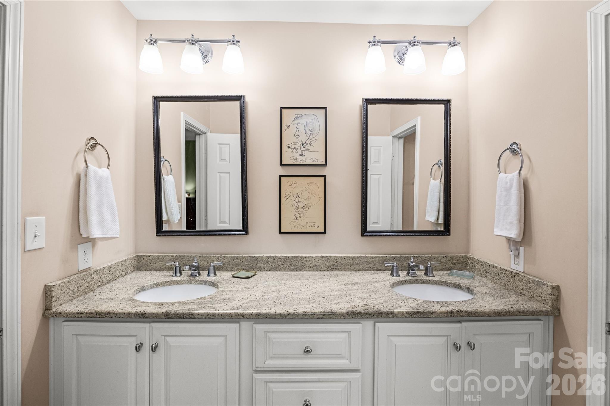 5120 Dunes Court — Charlotte