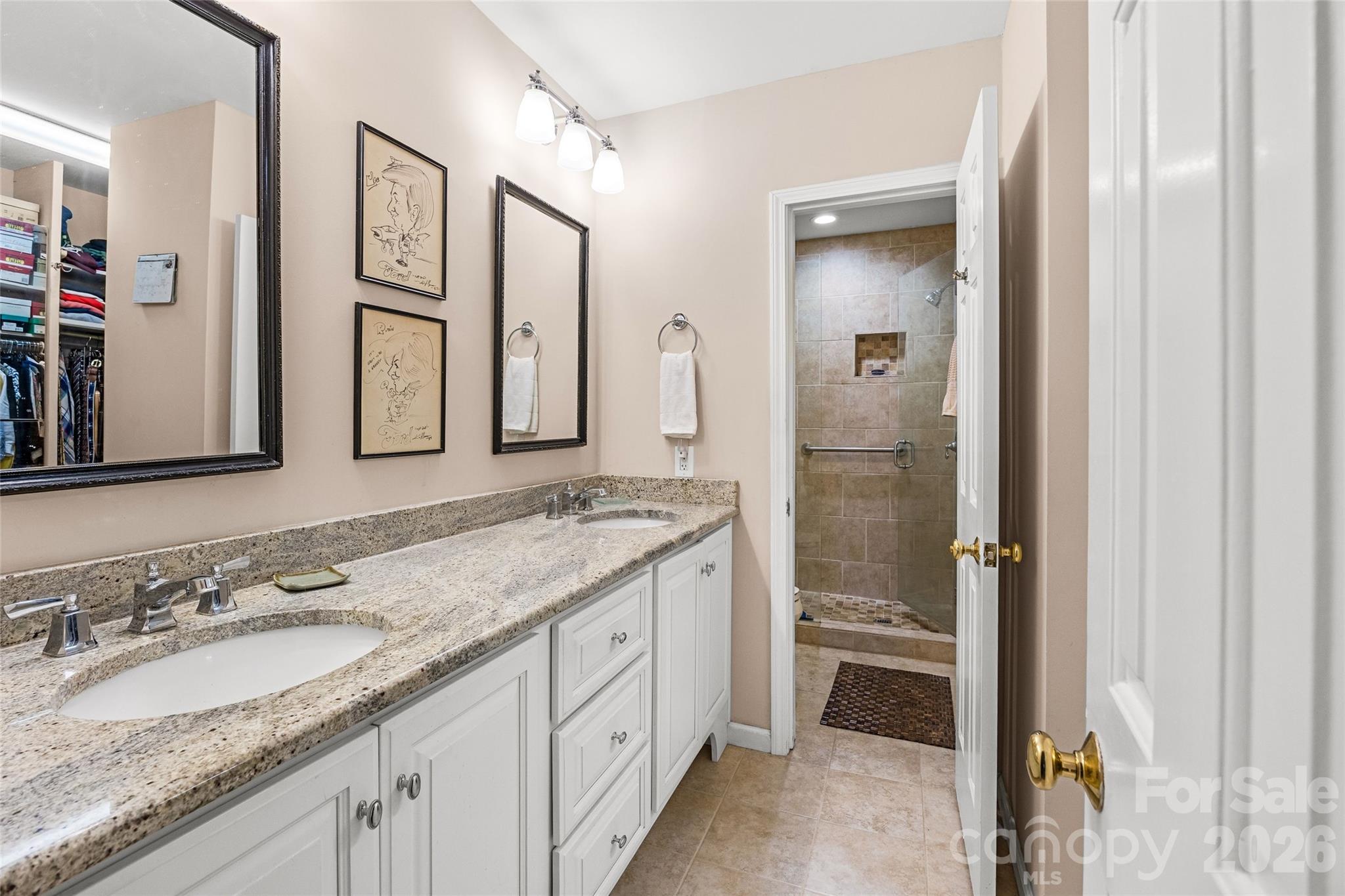 5120 Dunes Court — Charlotte