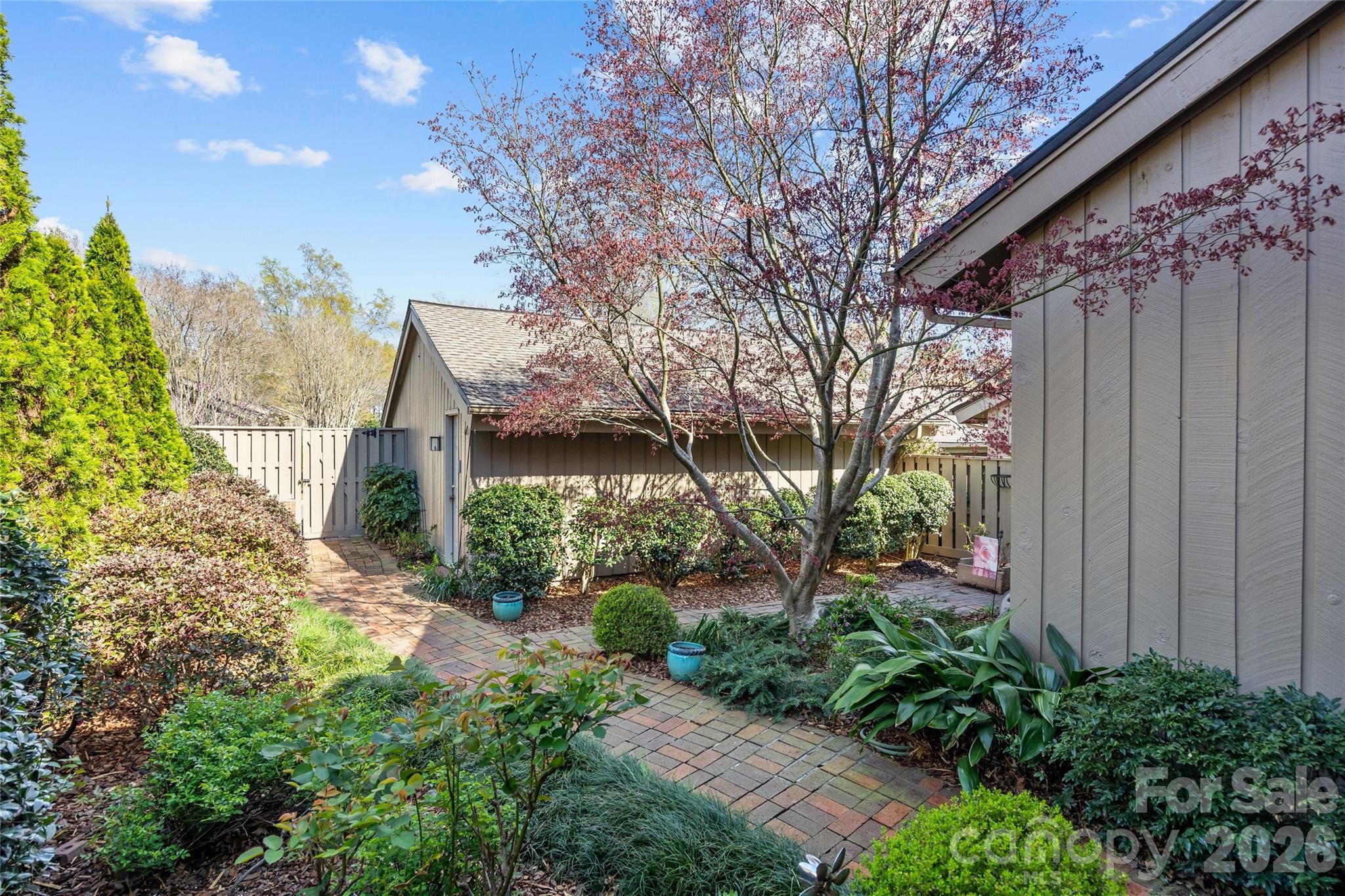 5120 Dunes Court — Charlotte