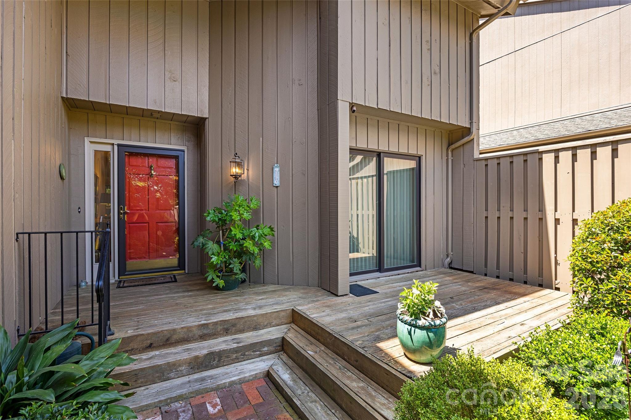 5120 Dunes Court — Charlotte