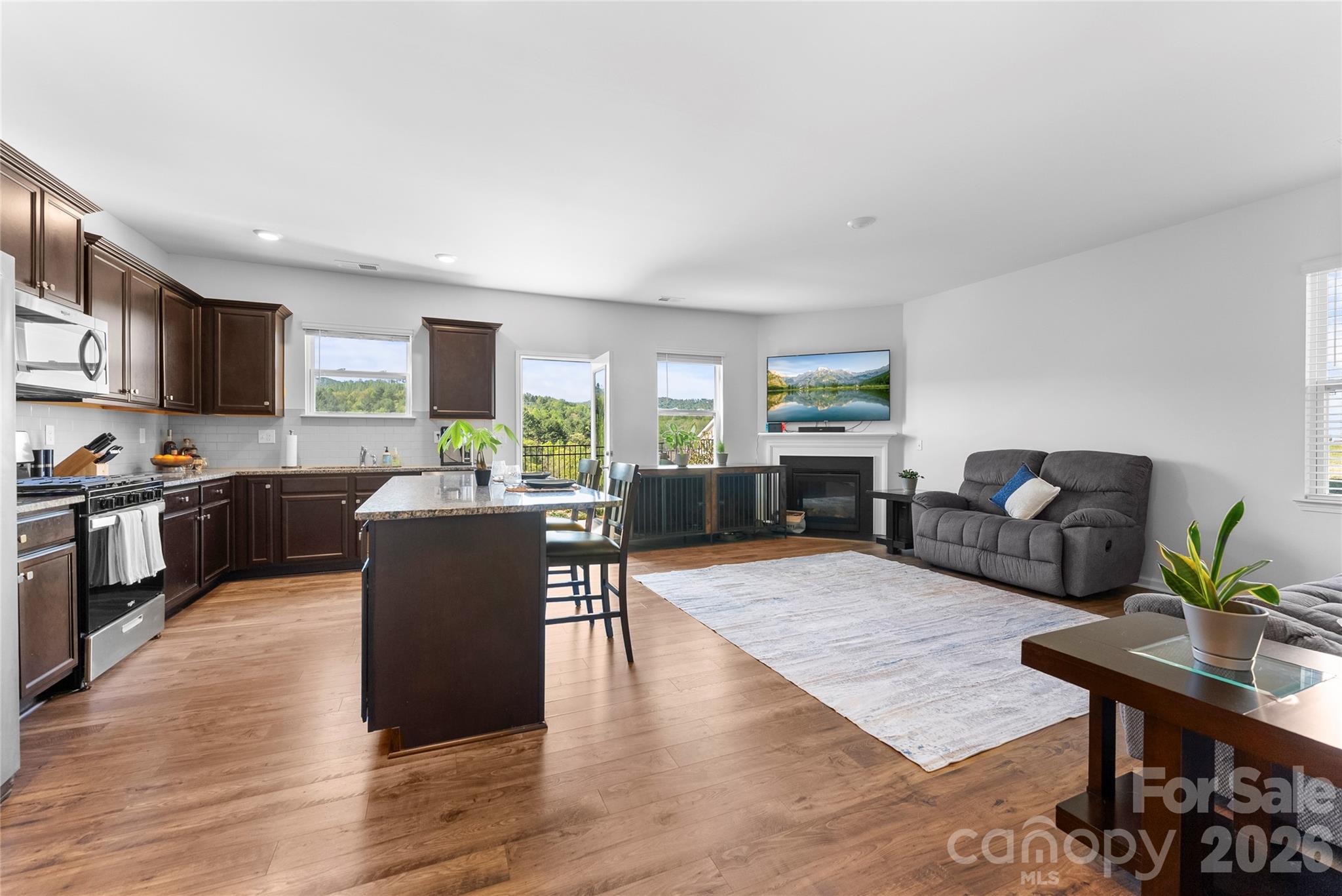 141 Amblers Knoll Road — Weaverville