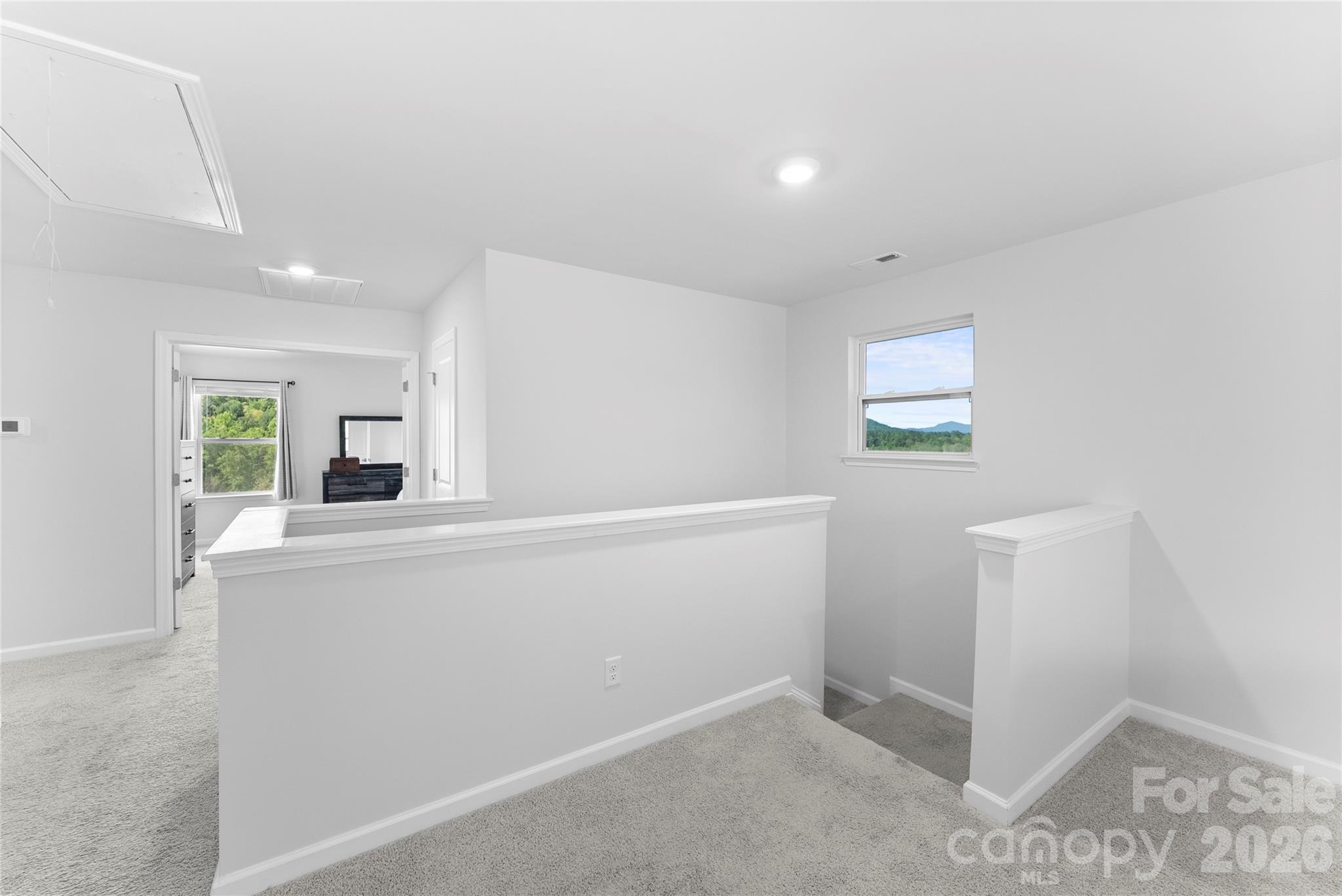 141 Amblers Knoll Road — Weaverville