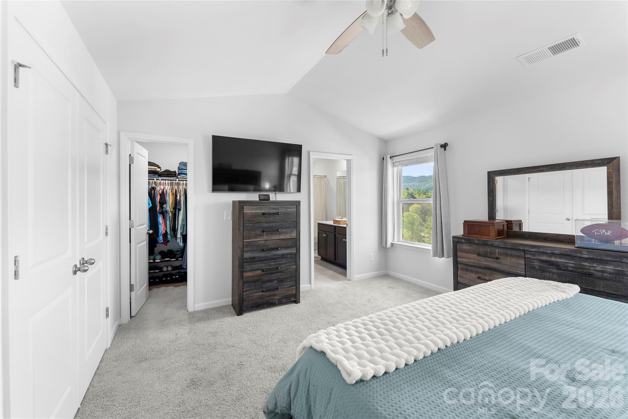 141 Amblers Knoll Road — Weaverville