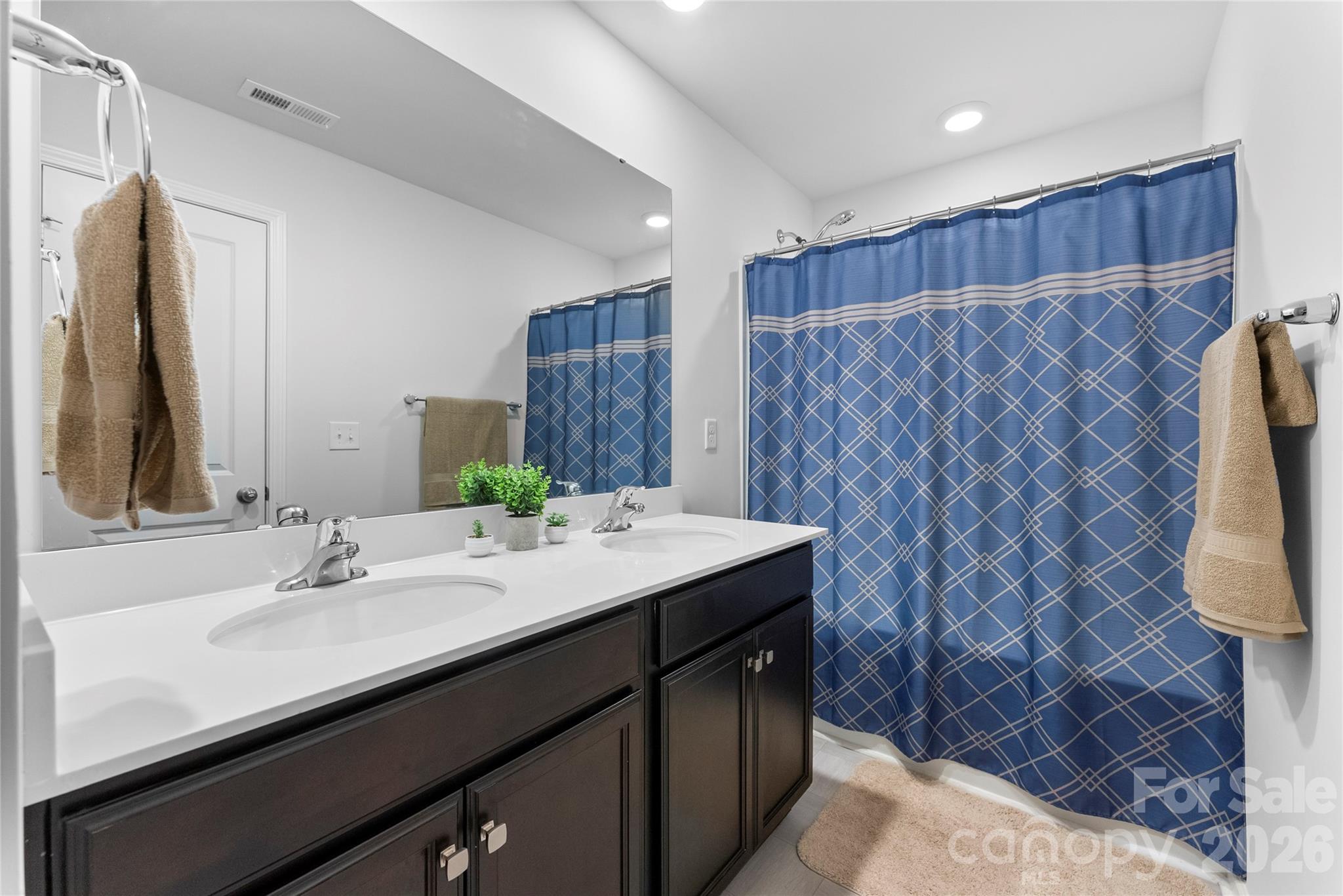 141 Amblers Knoll Road — Weaverville
