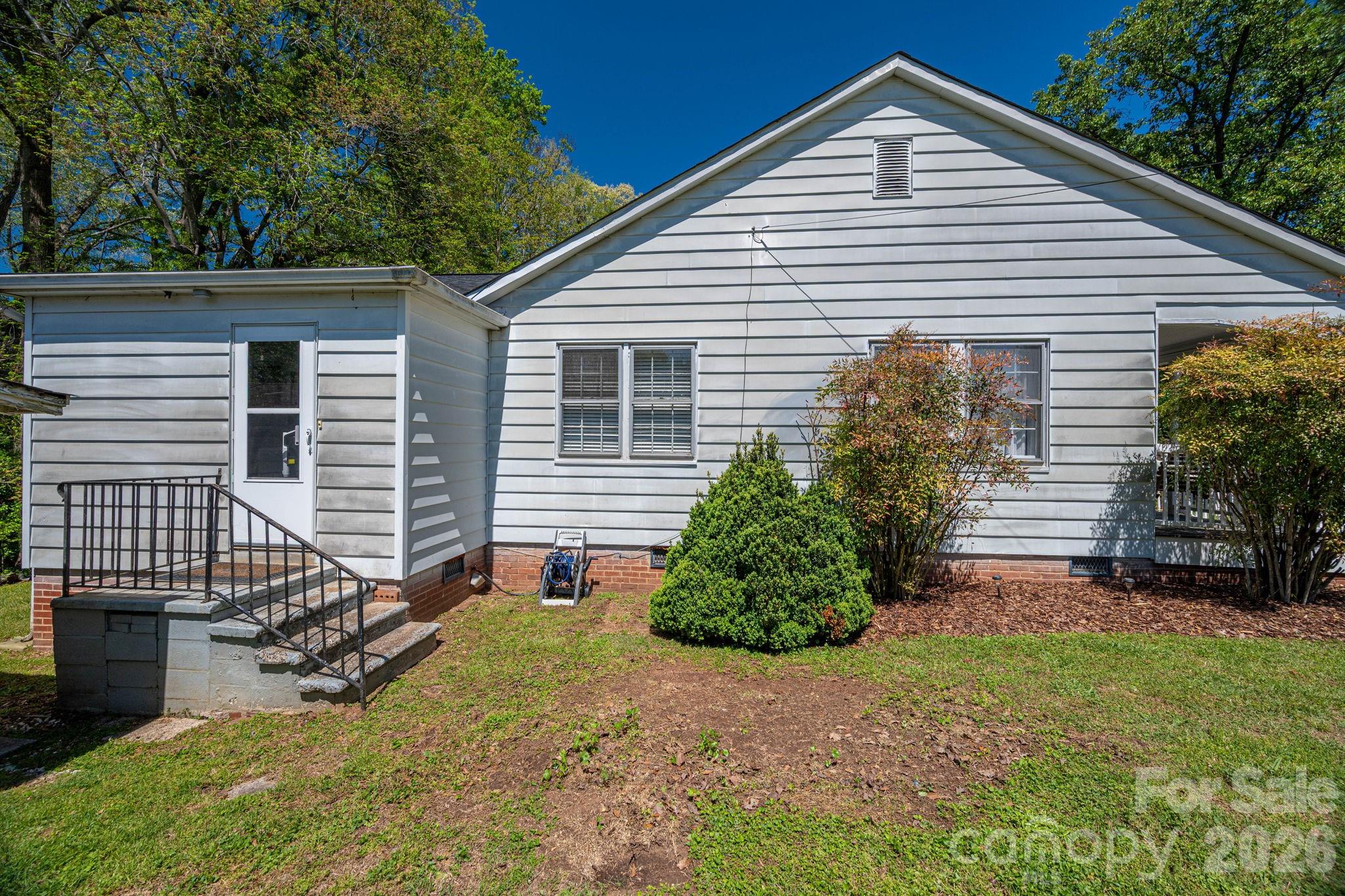 515 Polkville Road — Shelby
