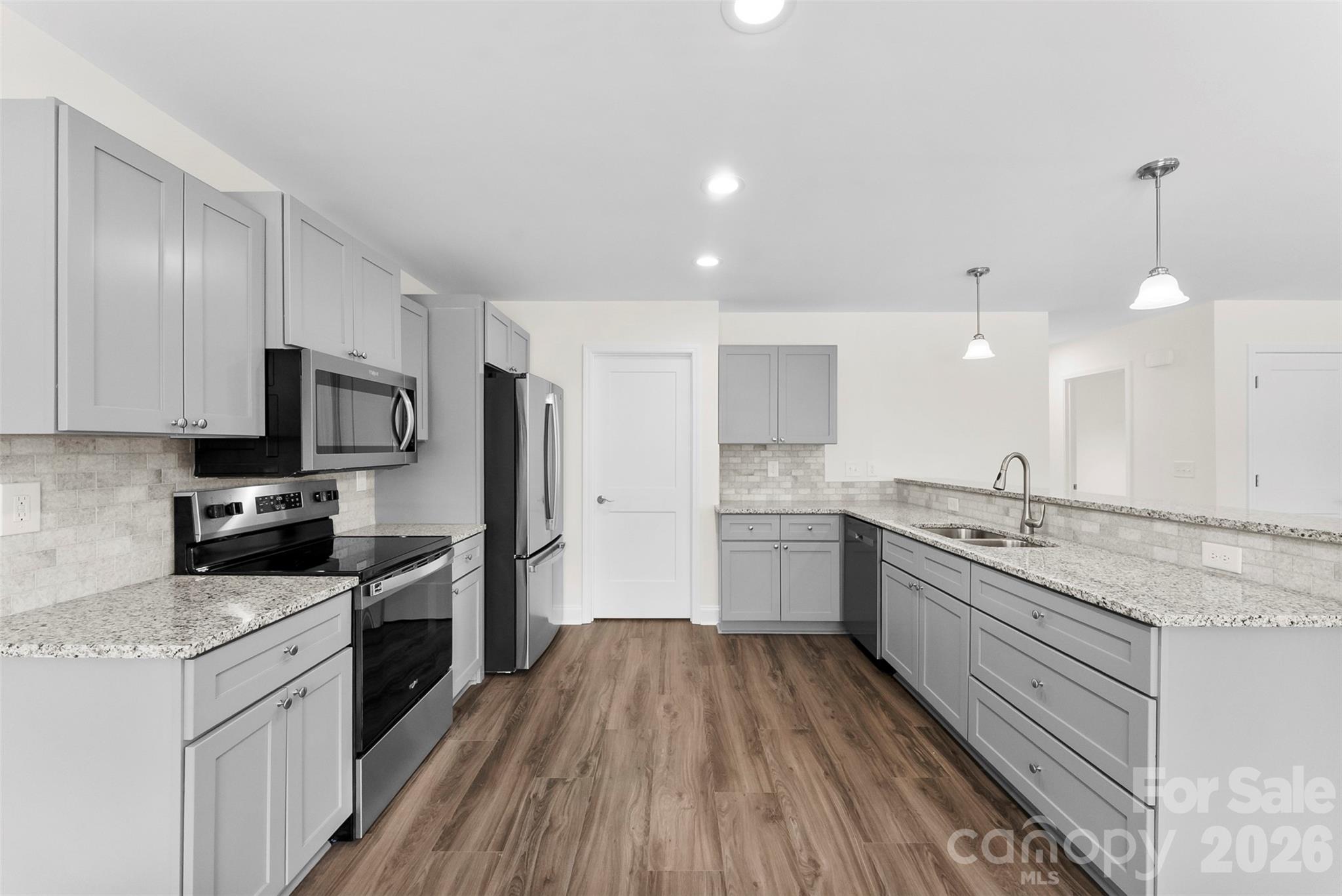 110 W Iowa Avenue — Bessemer City