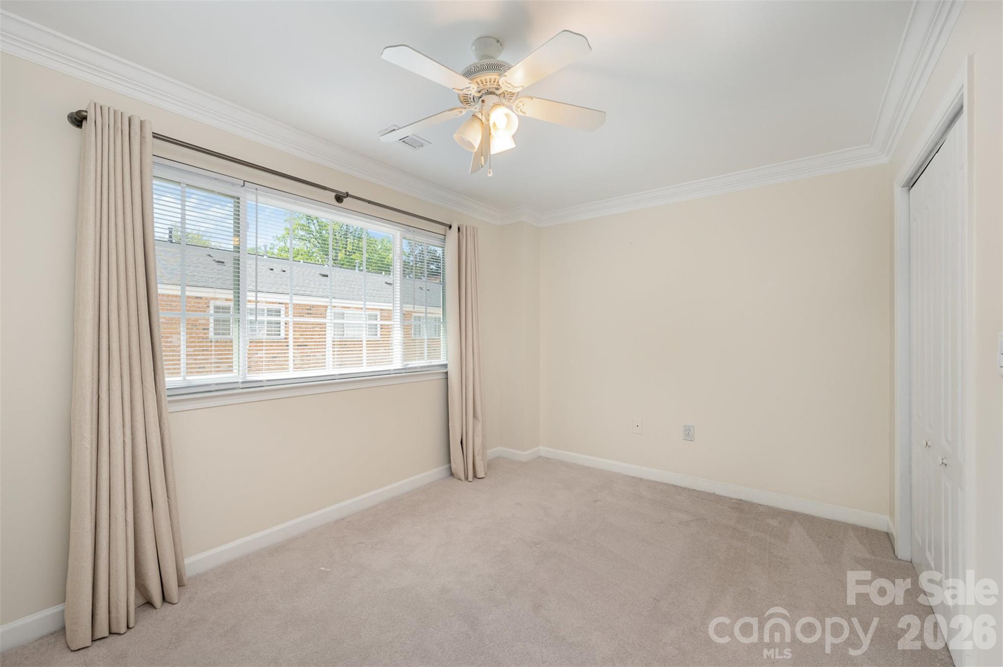 1218 Green Oaks Lane #E — Charlotte