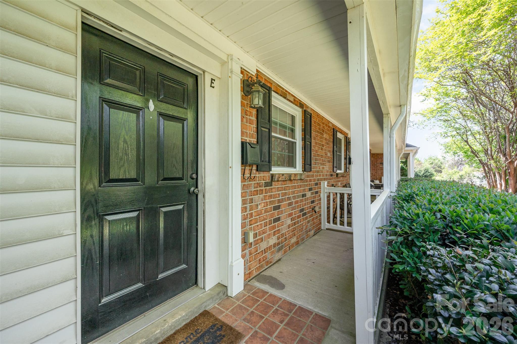 1218 Green Oaks Lane #E — Charlotte