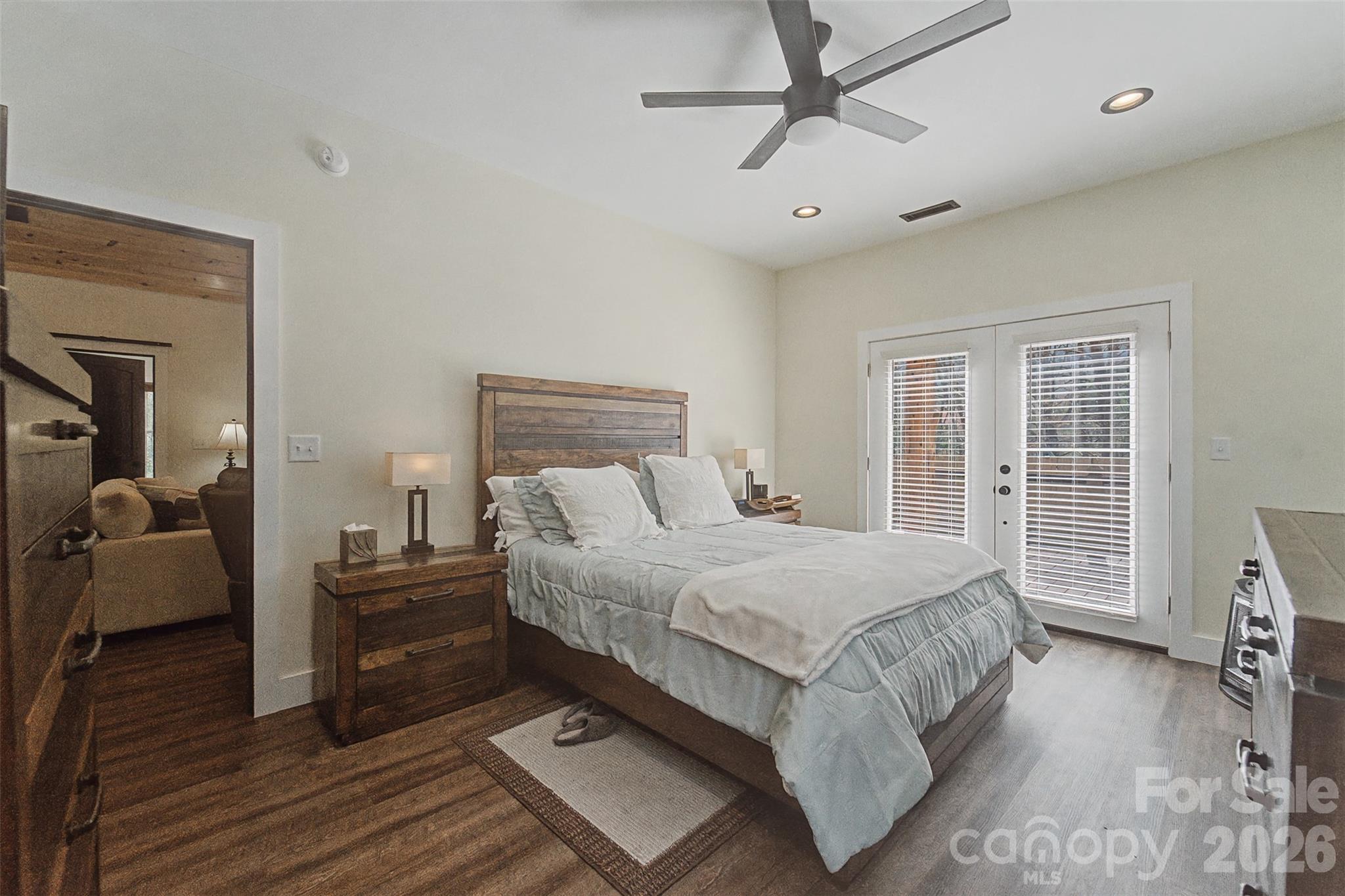 79 Abbey View Road — Bryson City