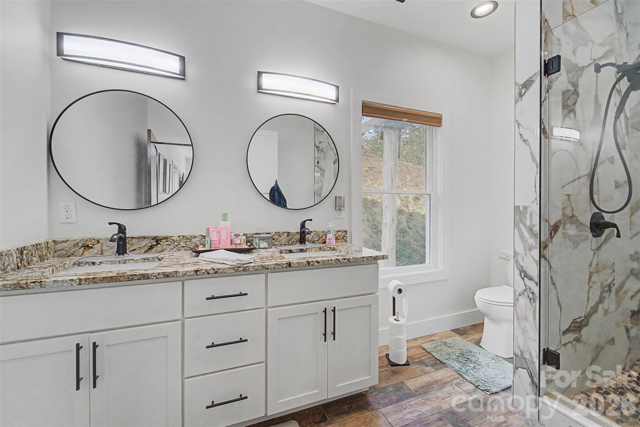 79 Abbey View Road — Bryson City