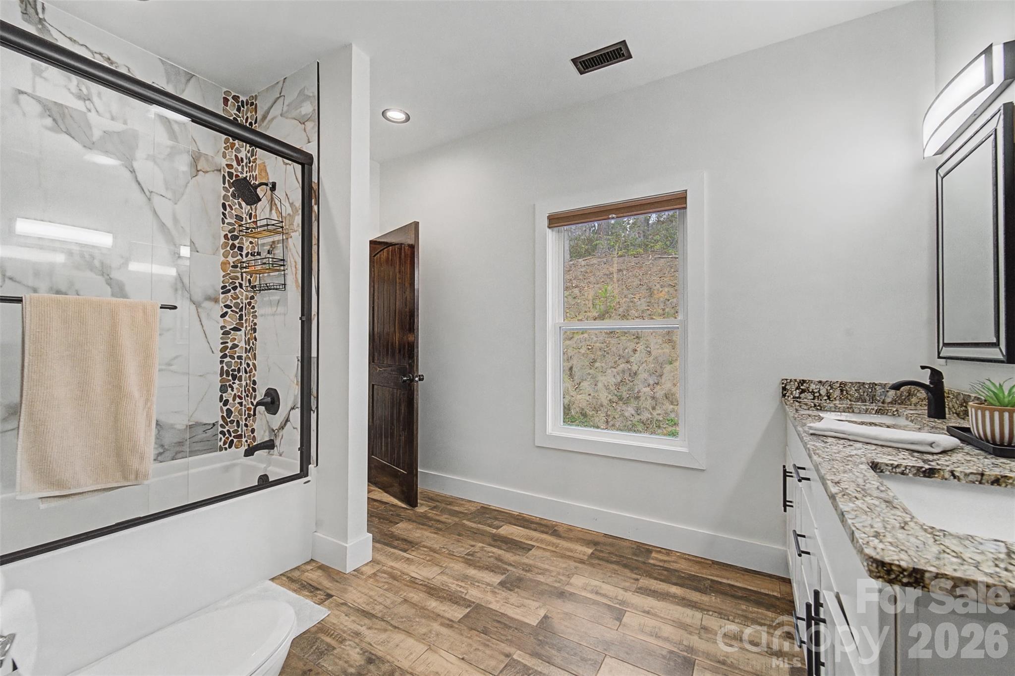 79 Abbey View Road — Bryson City