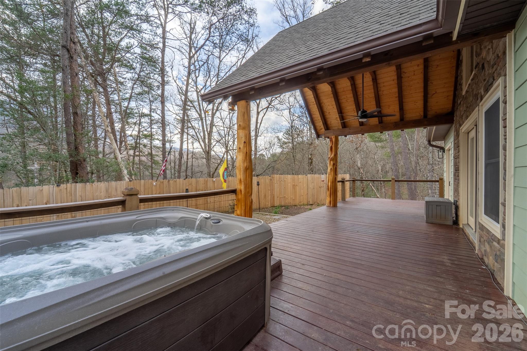 79 Abbey View Road — Bryson City