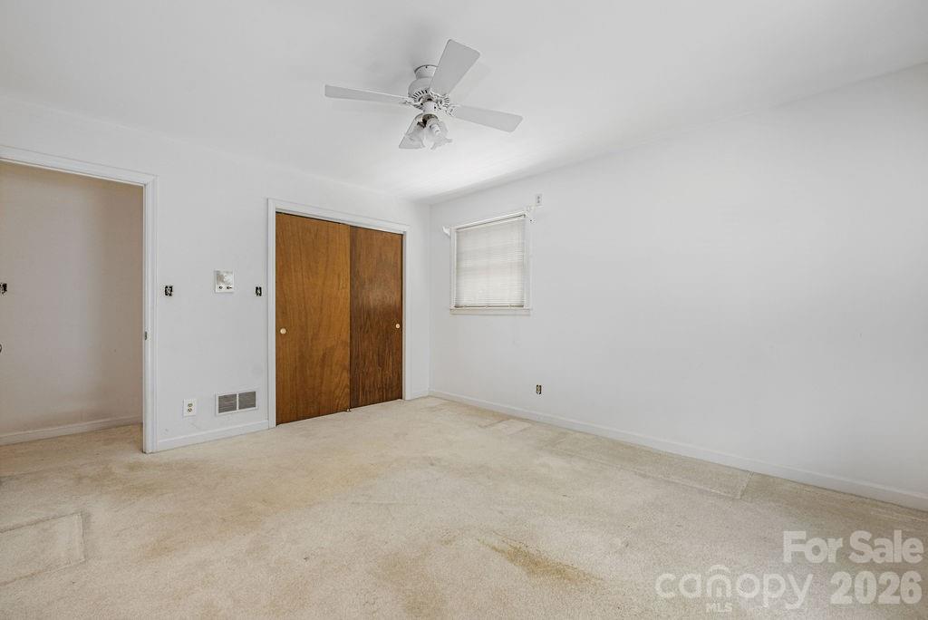 5022 Cheviot Road — Charlotte
