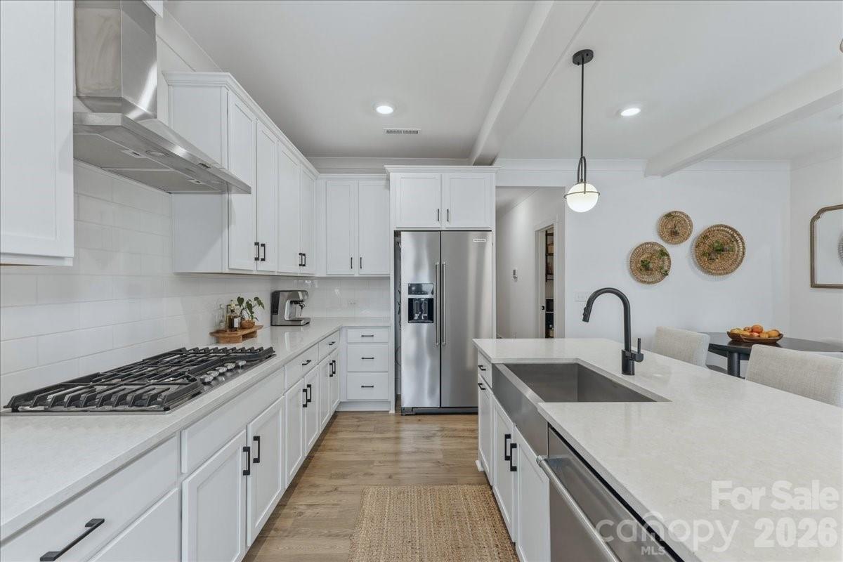 2904 Clemson Avenue — Charlotte