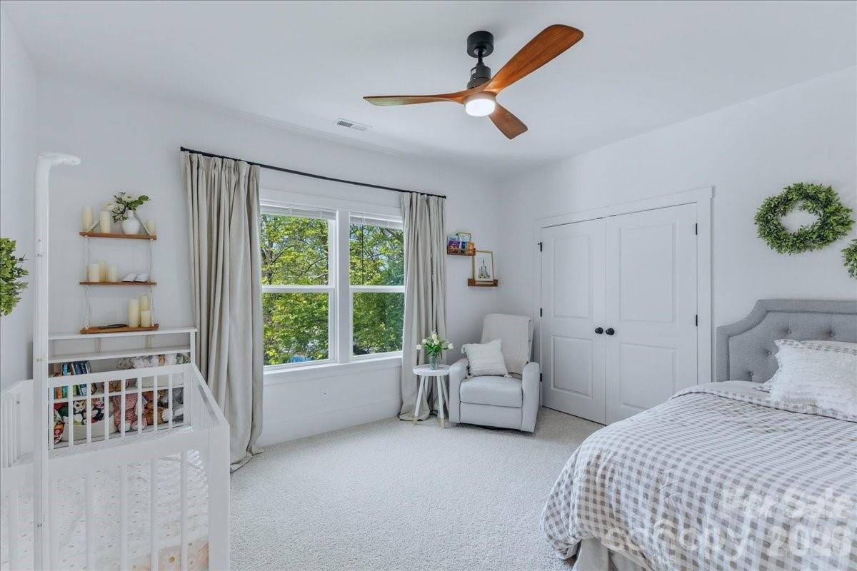 2904 Clemson Avenue — Charlotte