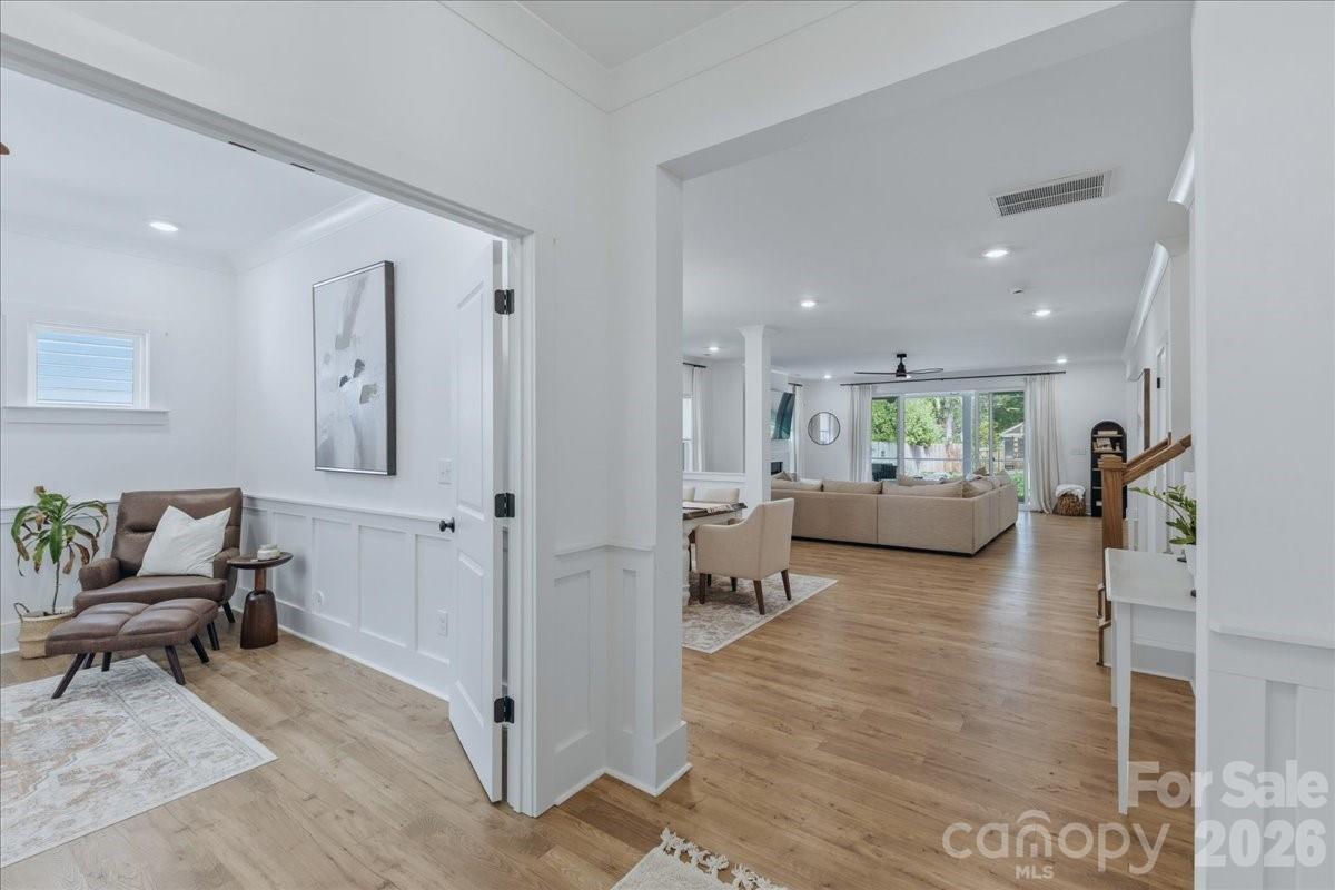 2904 Clemson Avenue — Charlotte