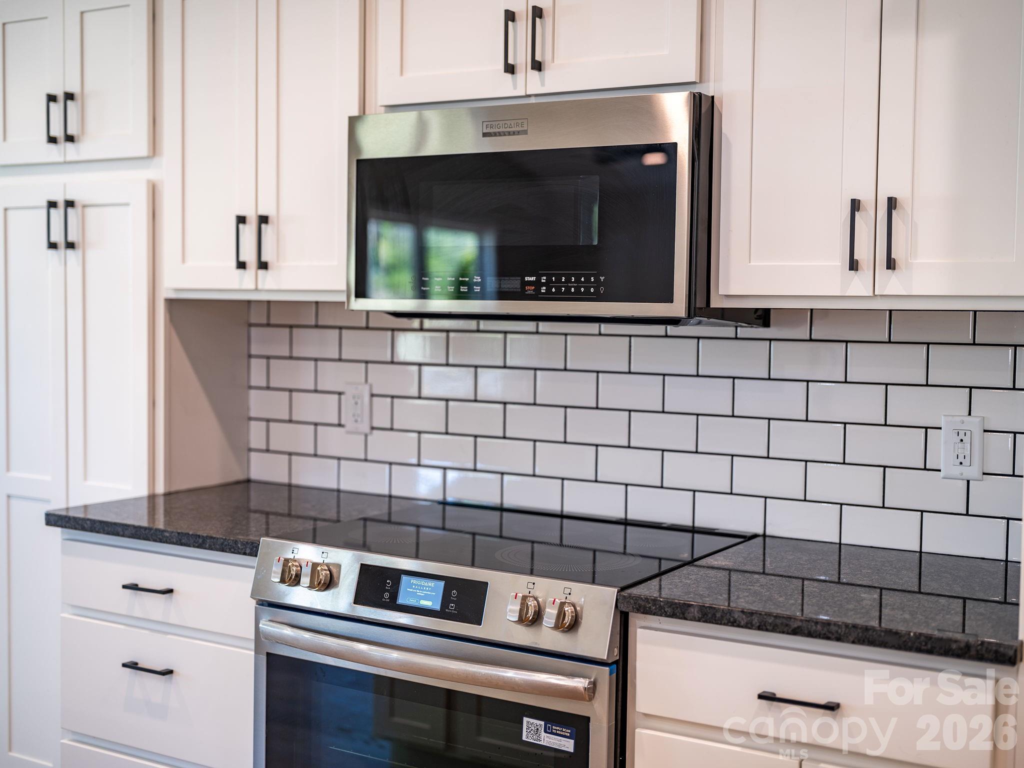 1196 Crabtree Road — Waynesville