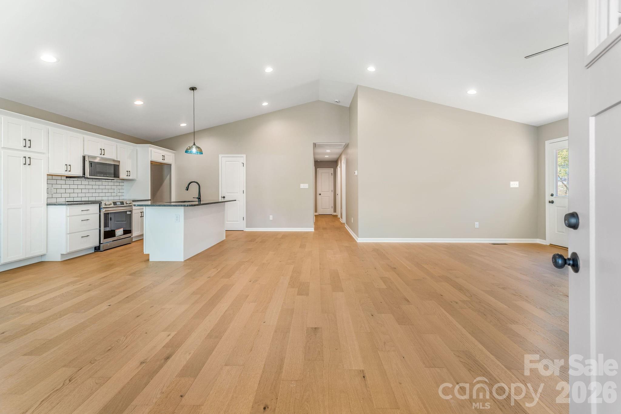 1196 Crabtree Road — Waynesville