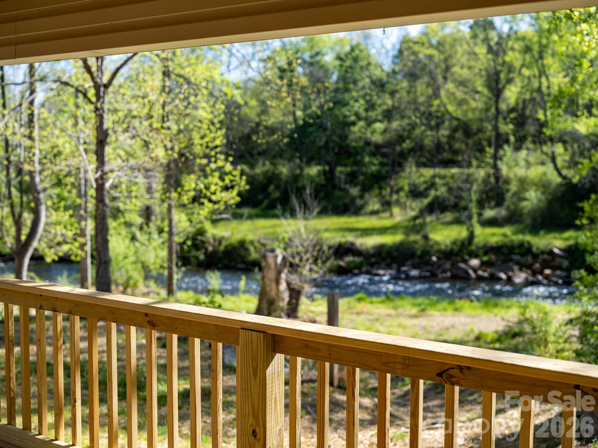 1196 Crabtree Road — Waynesville