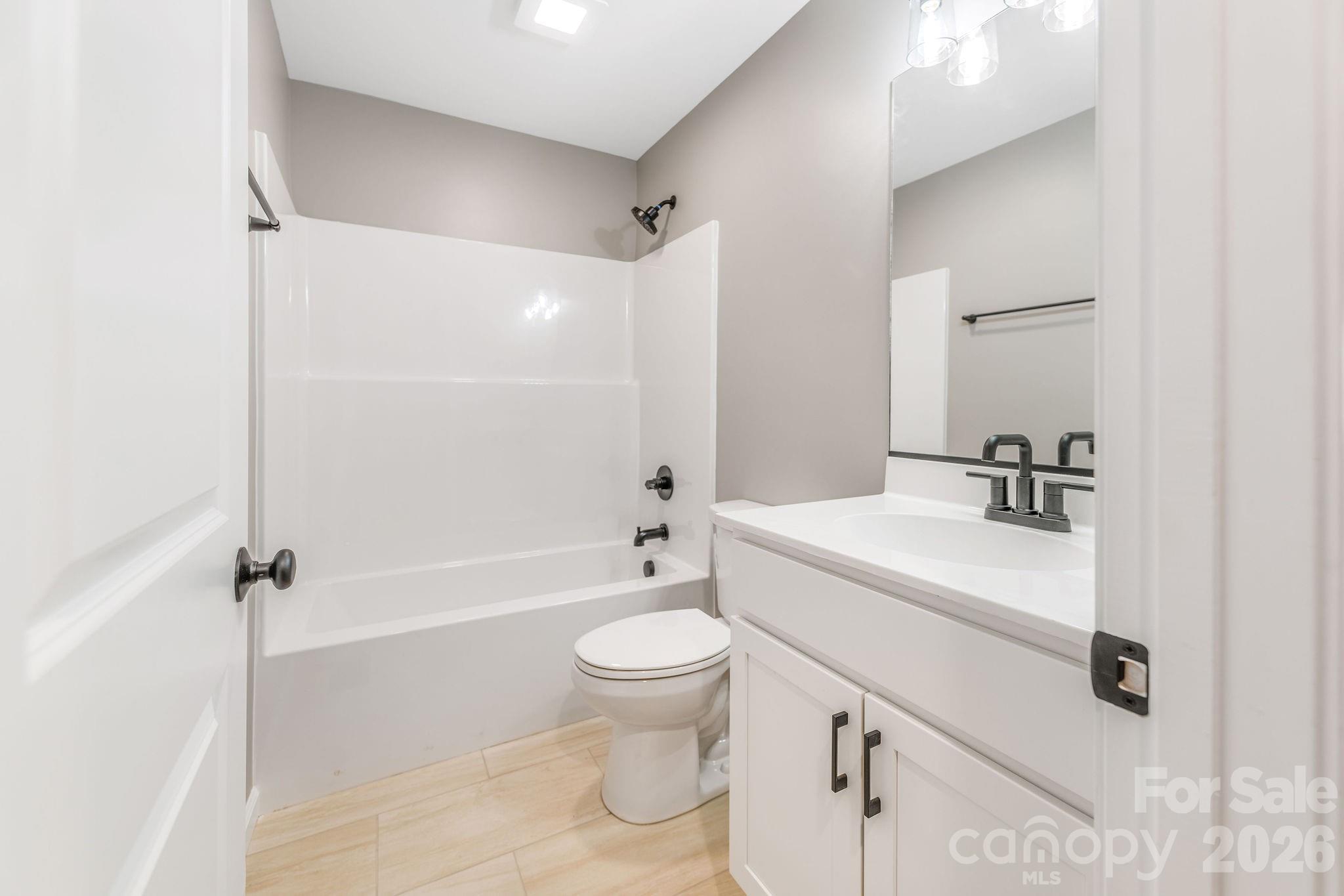 1196 Crabtree Road — Waynesville