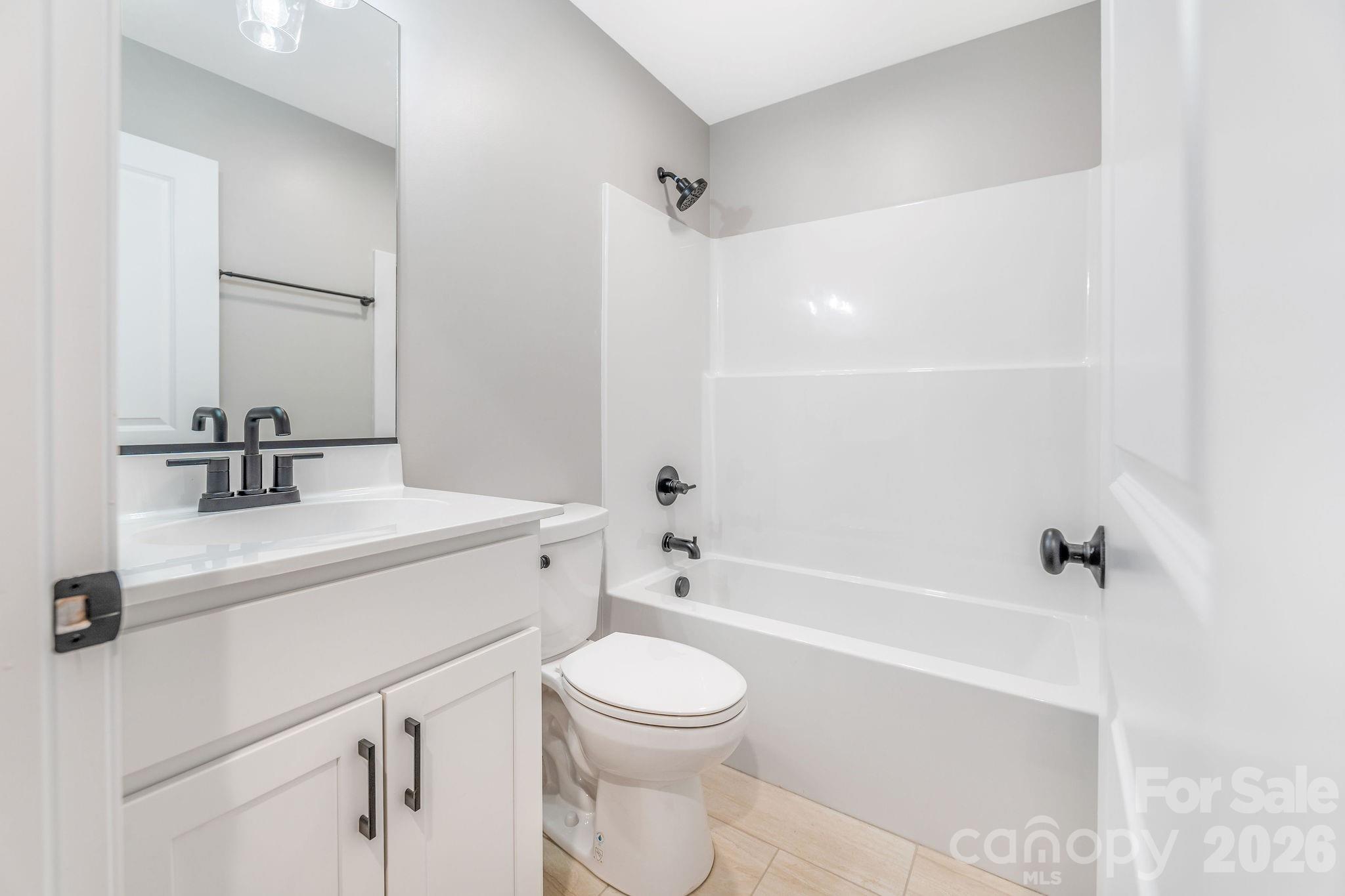 1182 Crabtree Road — Waynesville