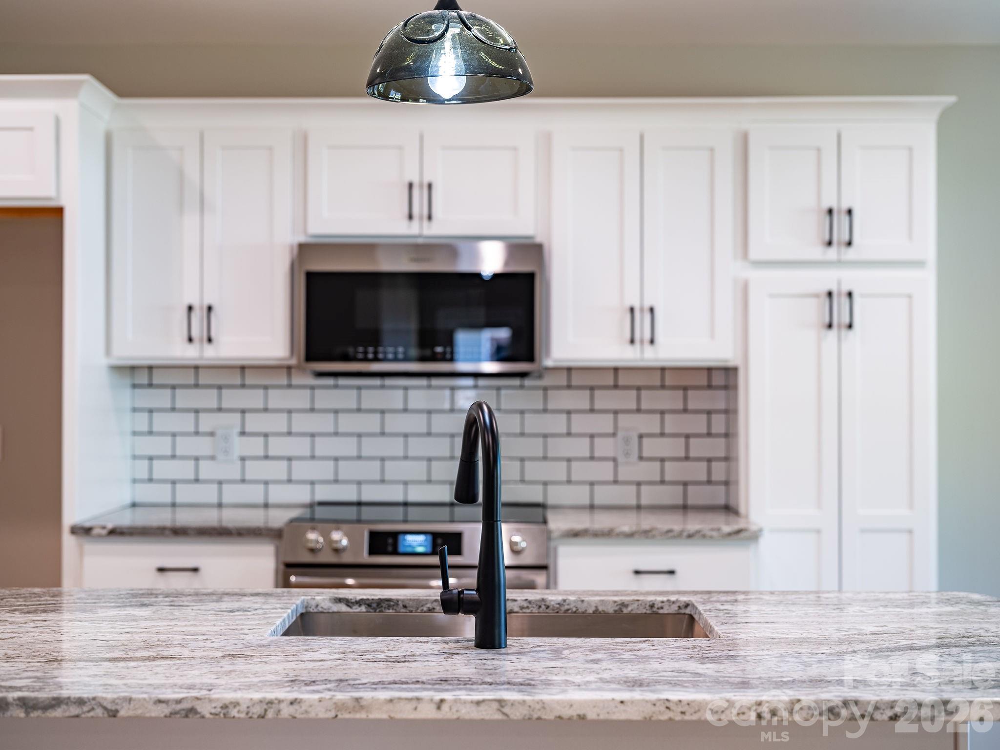 1182 Crabtree Road — Waynesville