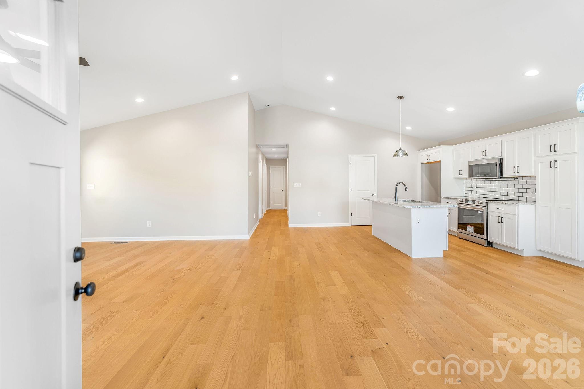1182 Crabtree Road — Waynesville