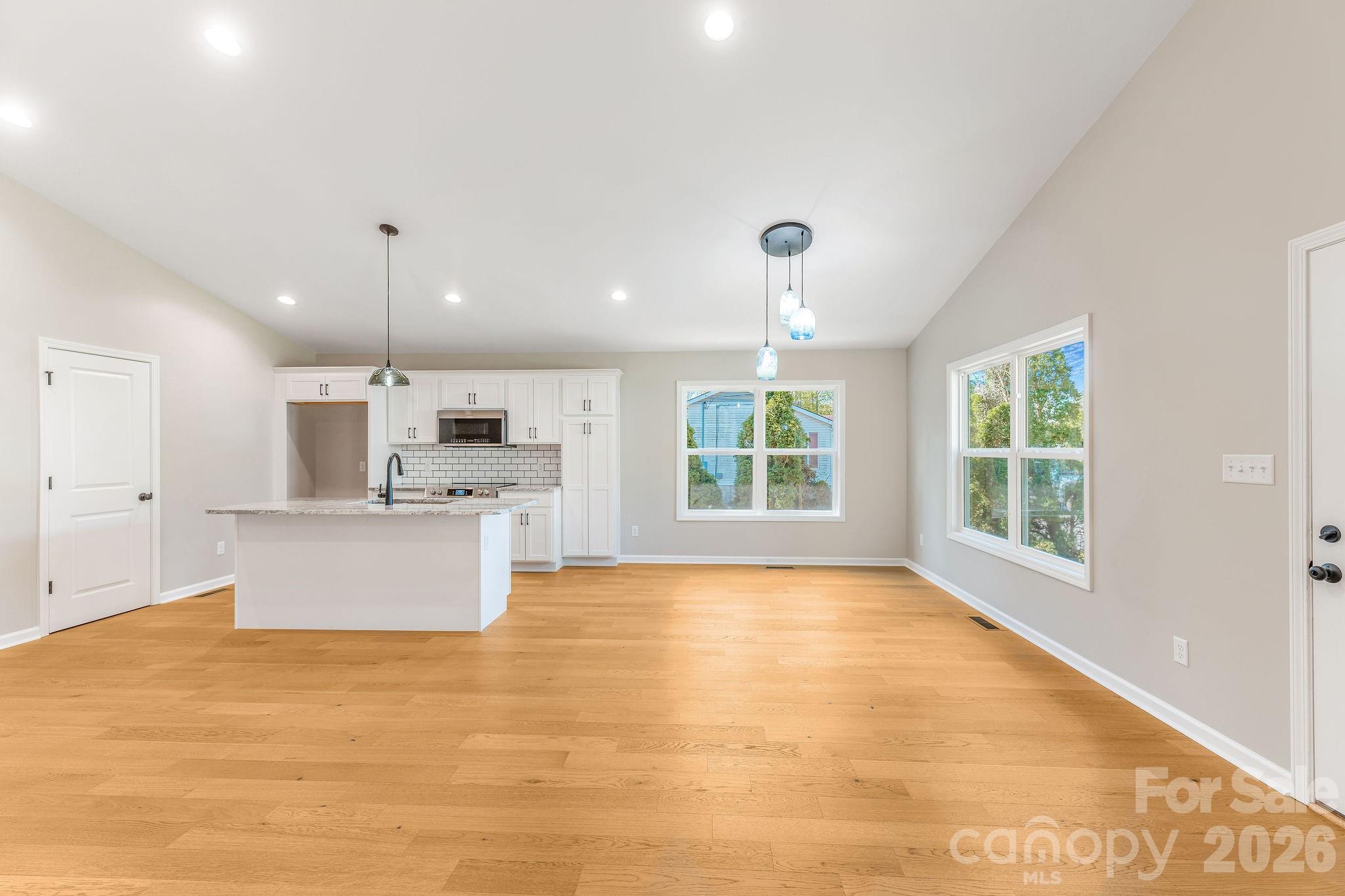 1182 Crabtree Road — Waynesville
