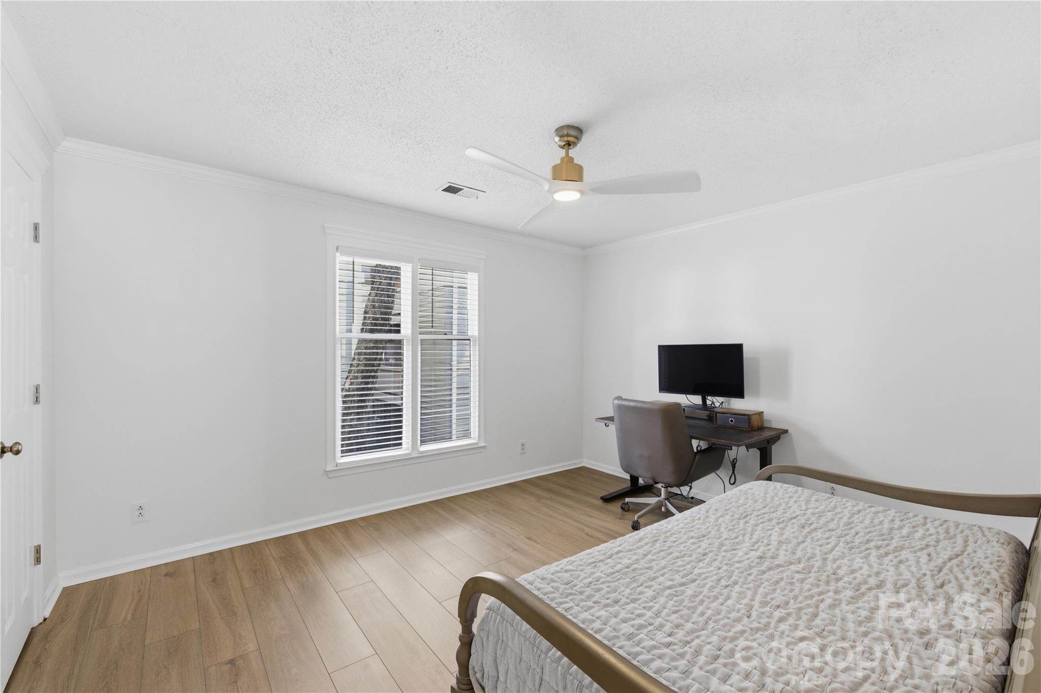 308 Queens Road #32 — Charlotte