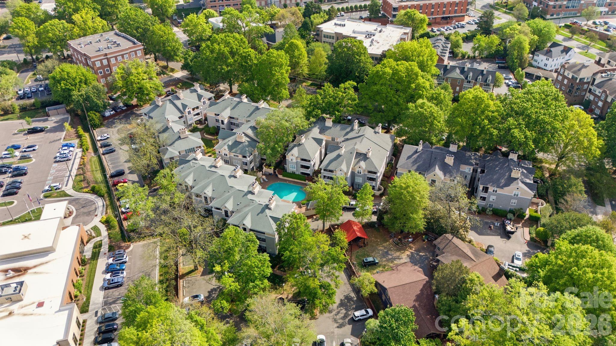 308 Queens Road #32 — Charlotte
