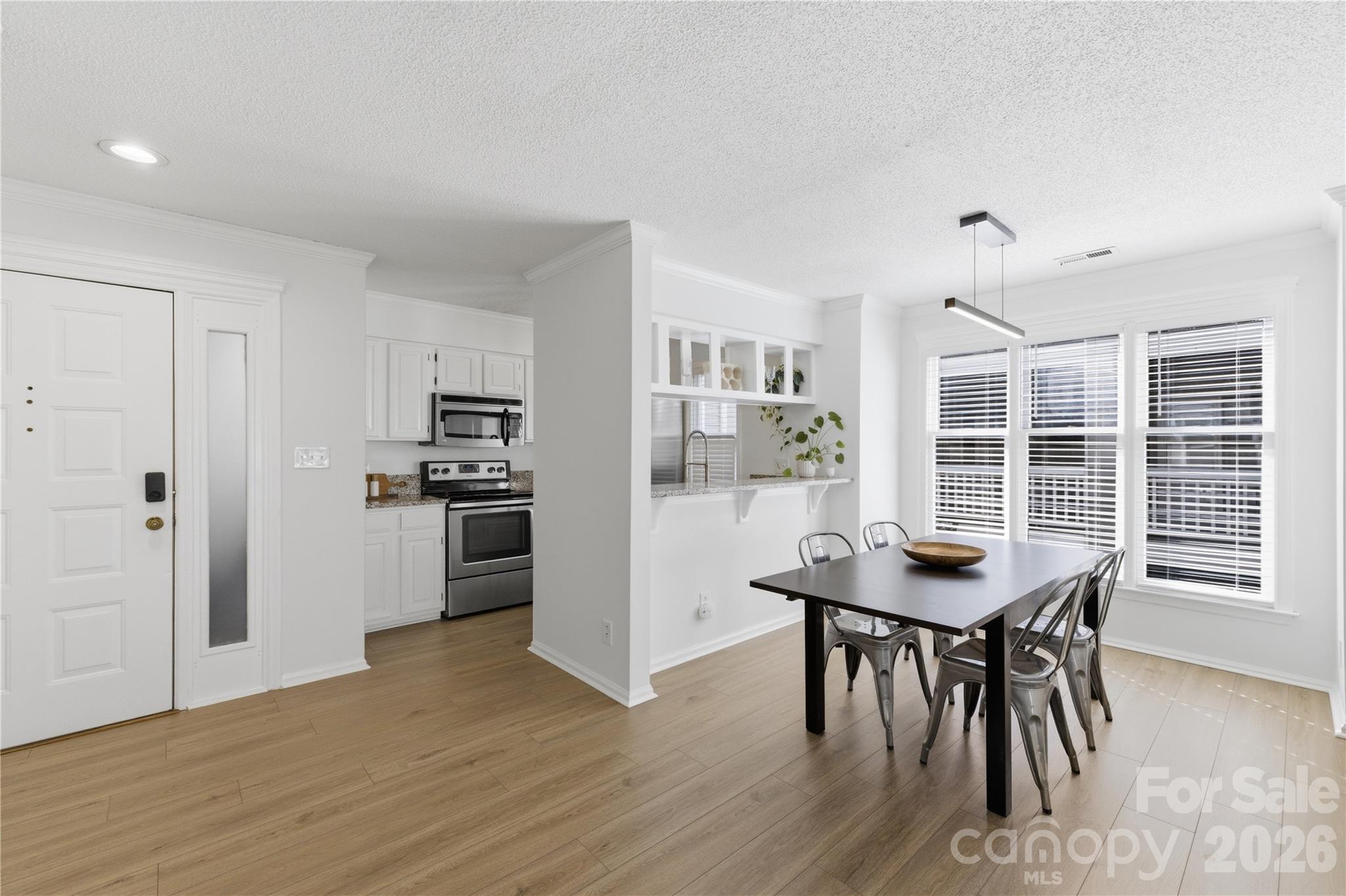 308 Queens Road #32 — Charlotte