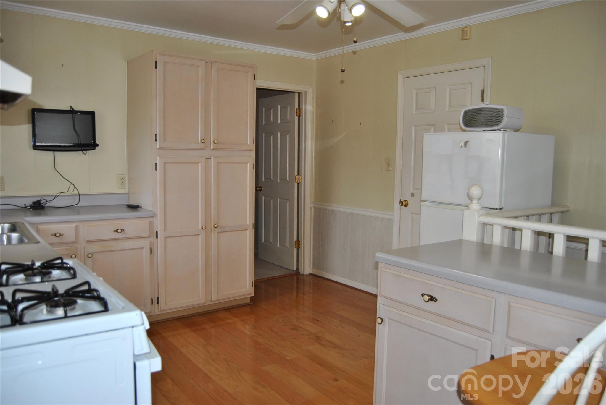 909 Timberlane Drive — Mount Holly