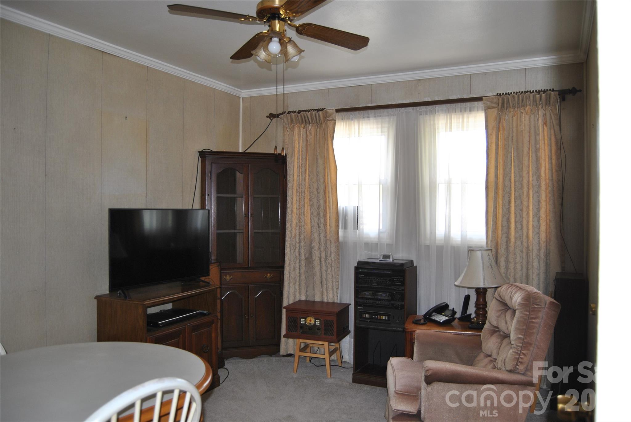 909 Timberlane Drive — Mount Holly