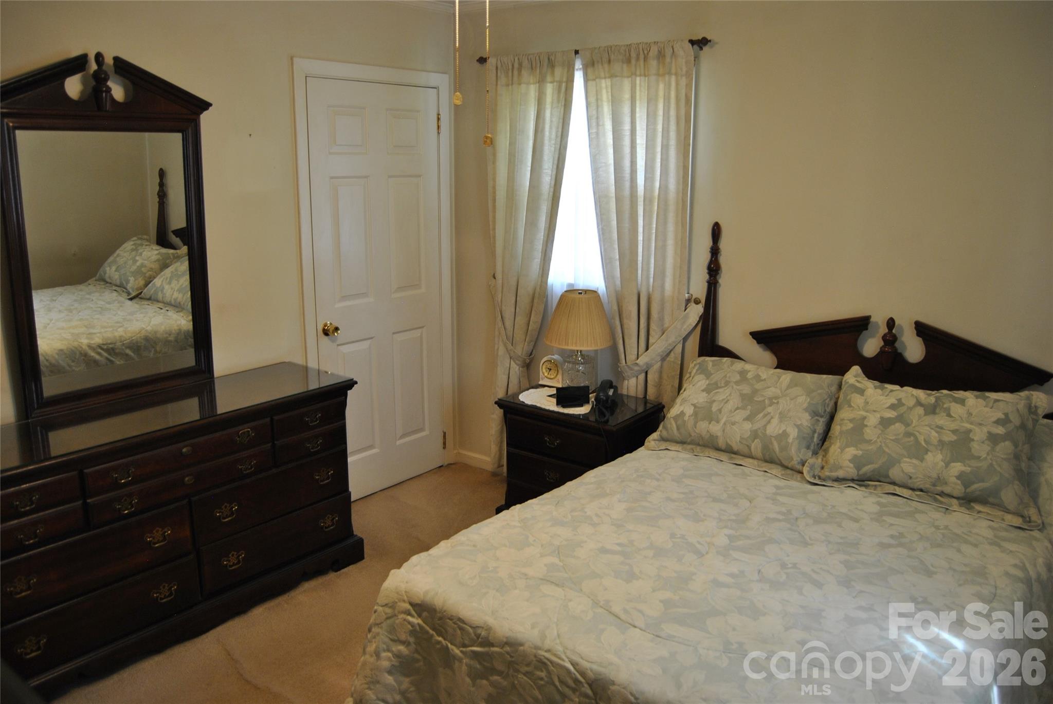 909 Timberlane Drive — Mount Holly