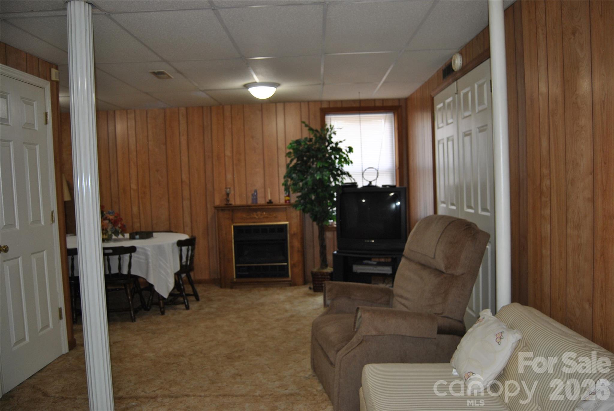 909 Timberlane Drive — Mount Holly