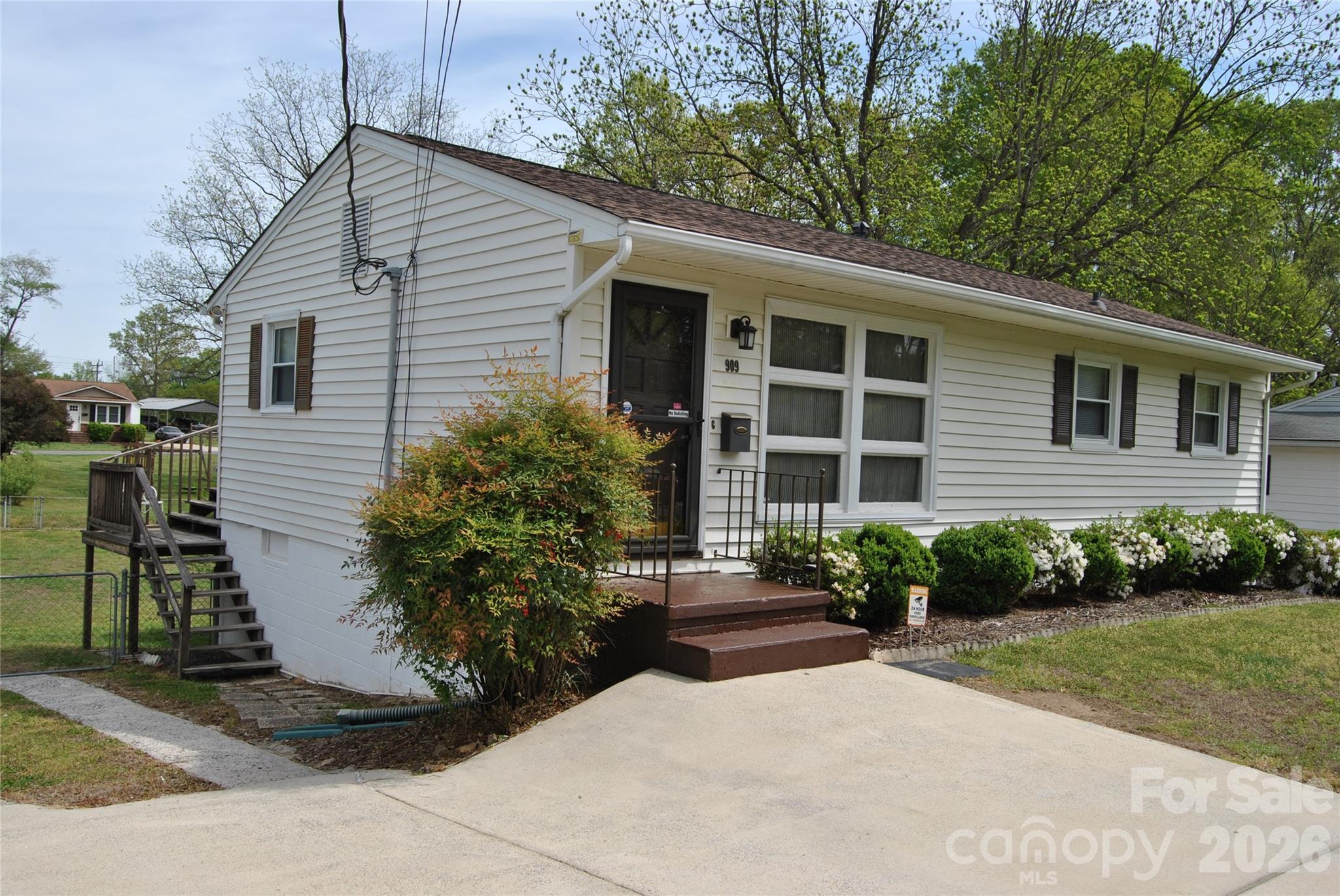 909 Timberlane Drive — Mount Holly