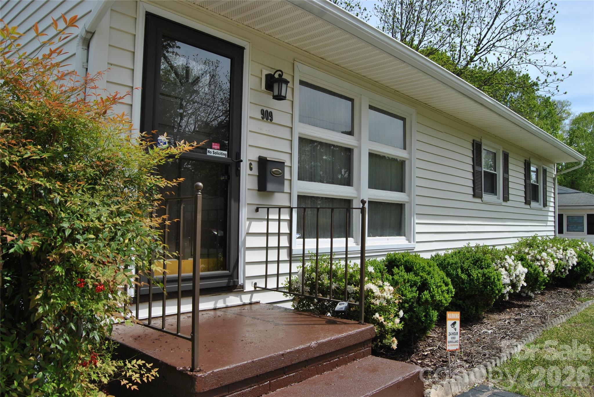 909 Timberlane Drive — Mount Holly
