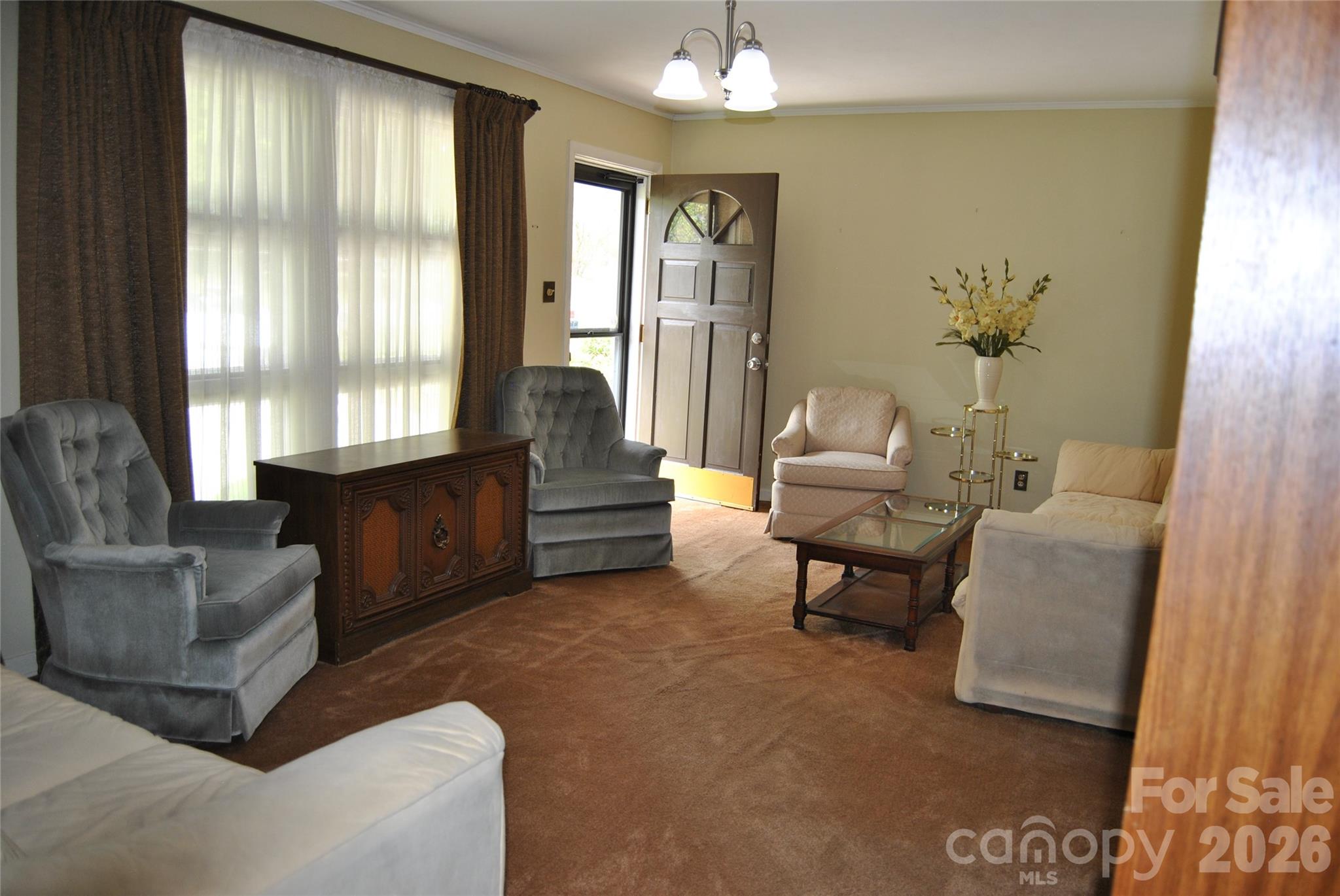 909 Timberlane Drive — Mount Holly