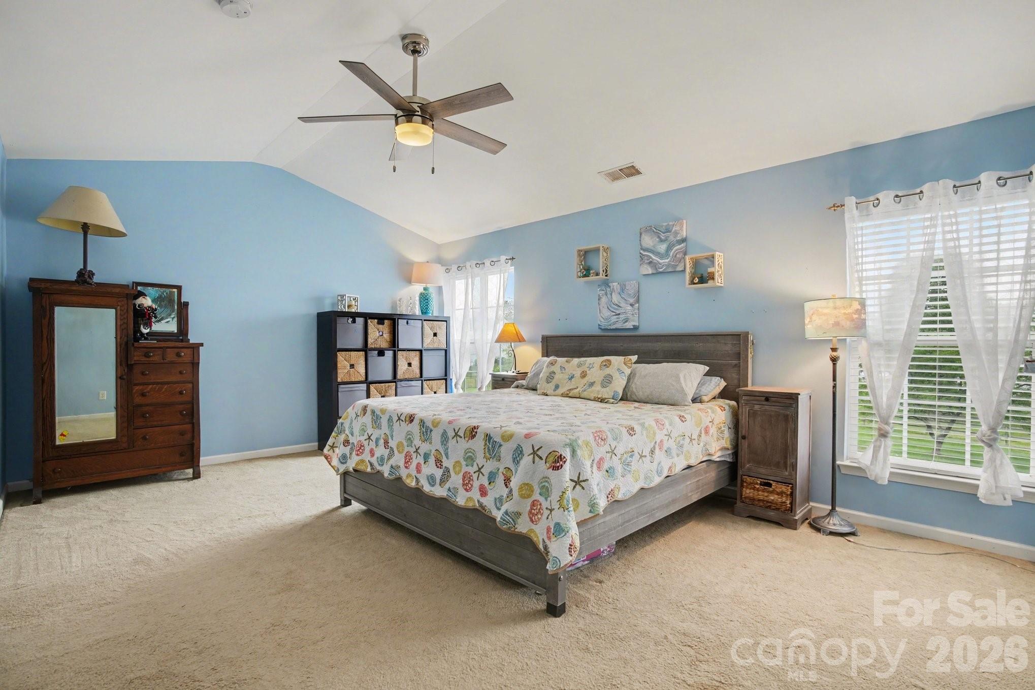 6128 Roseway Court — Harrisburg