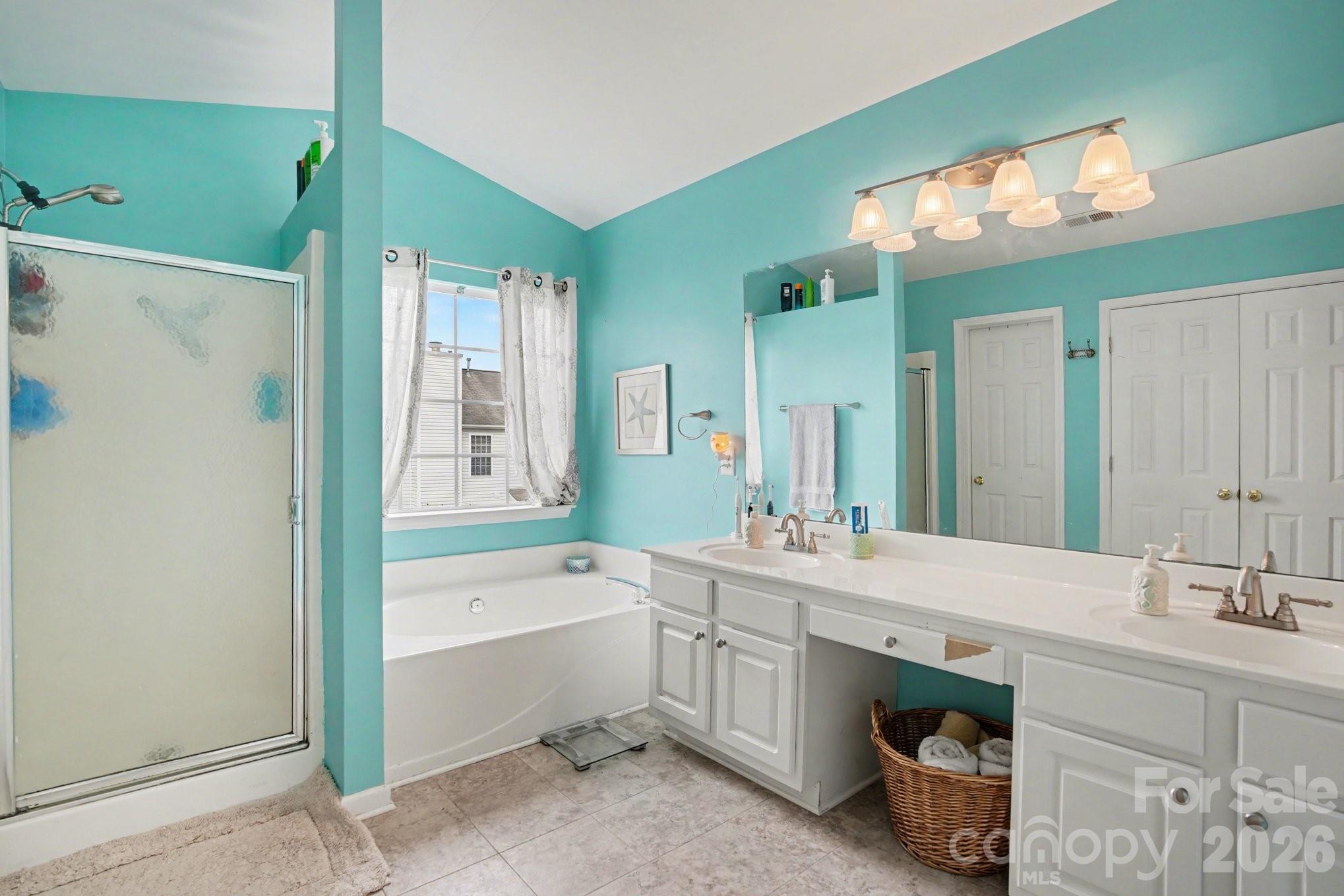 6128 Roseway Court — Harrisburg