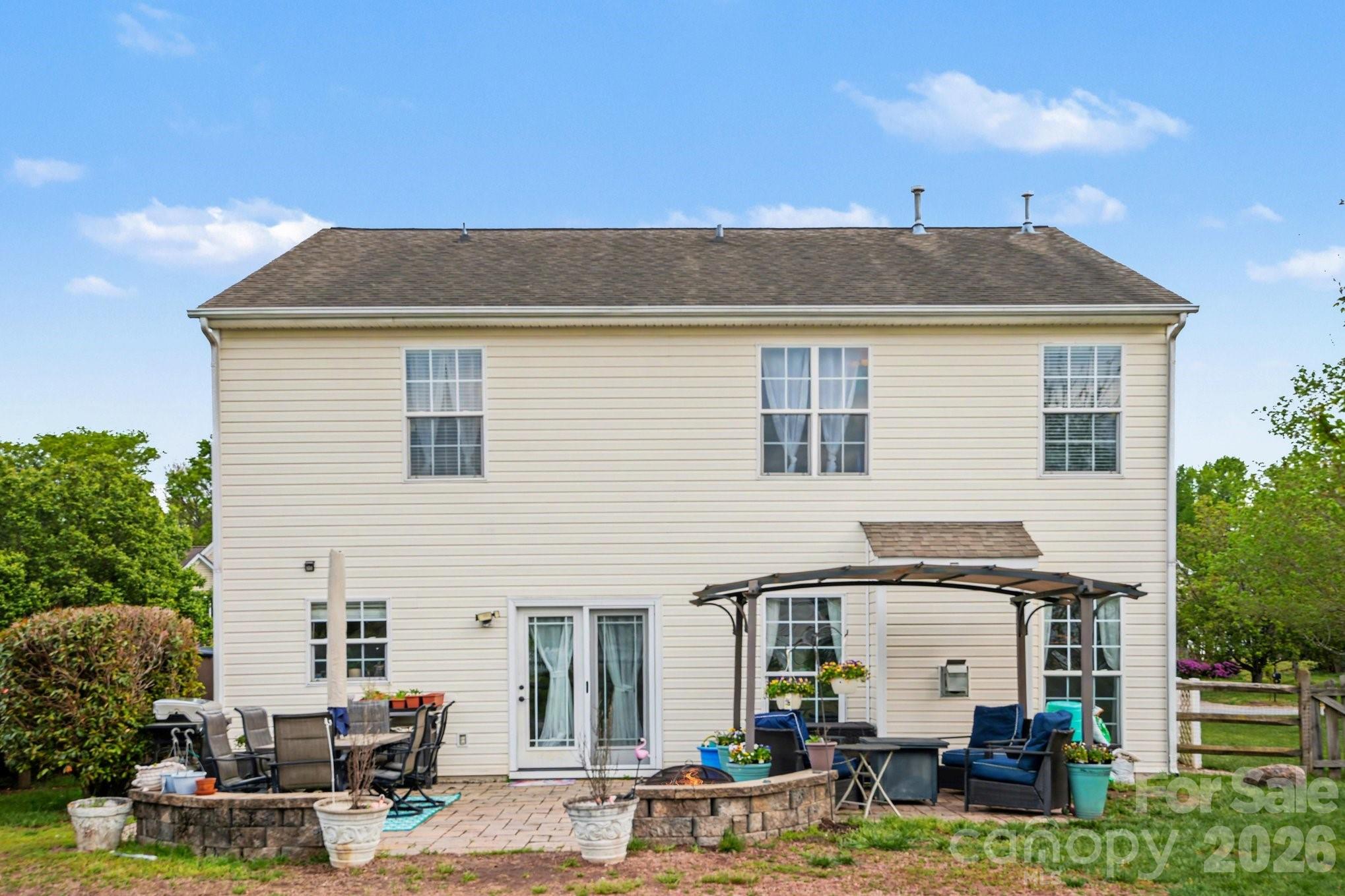 6128 Roseway Court — Harrisburg