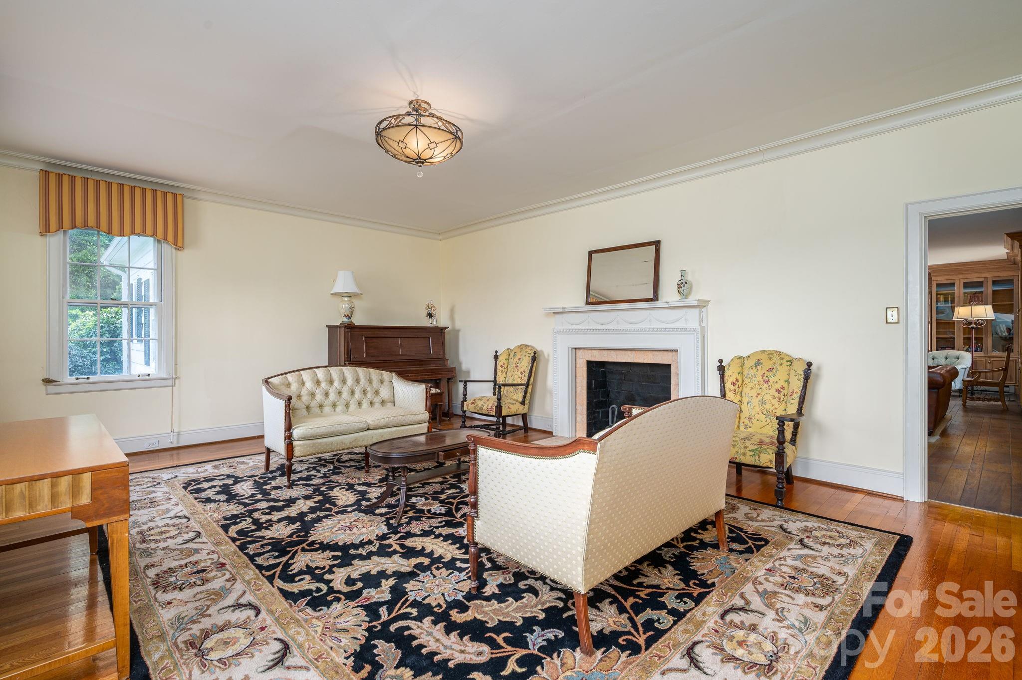 1233 General Hoke Drive — Lincolnton