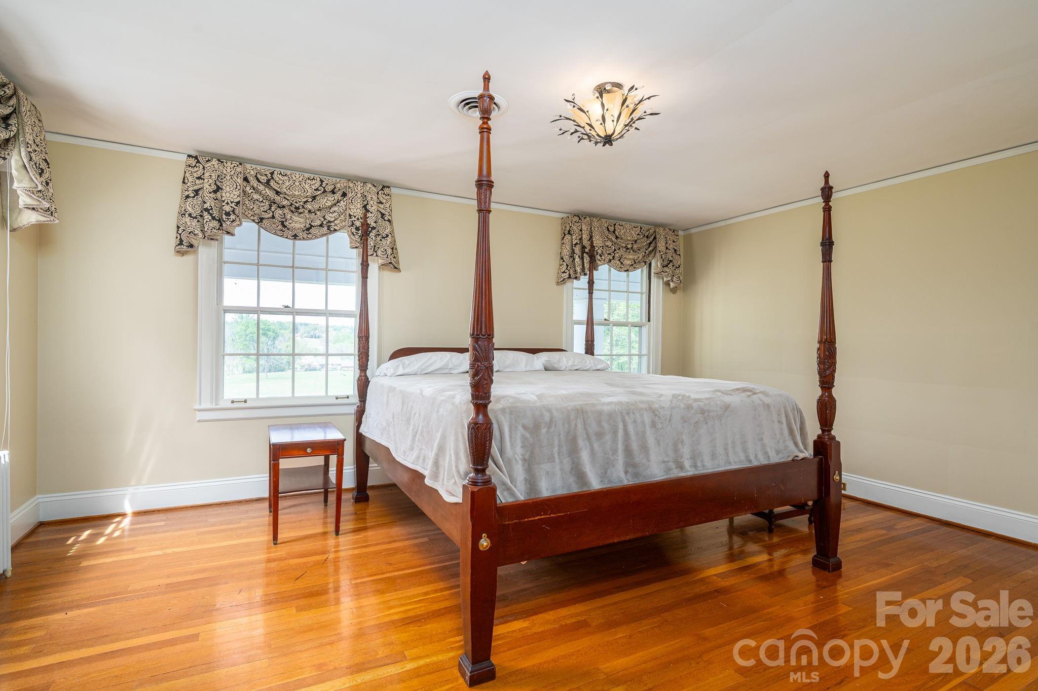 1233 General Hoke Drive — Lincolnton