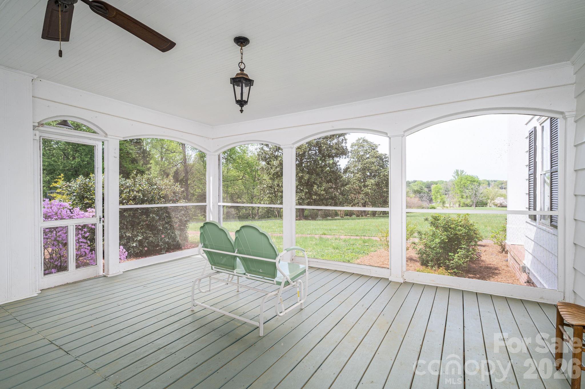 1233 General Hoke Drive — Lincolnton