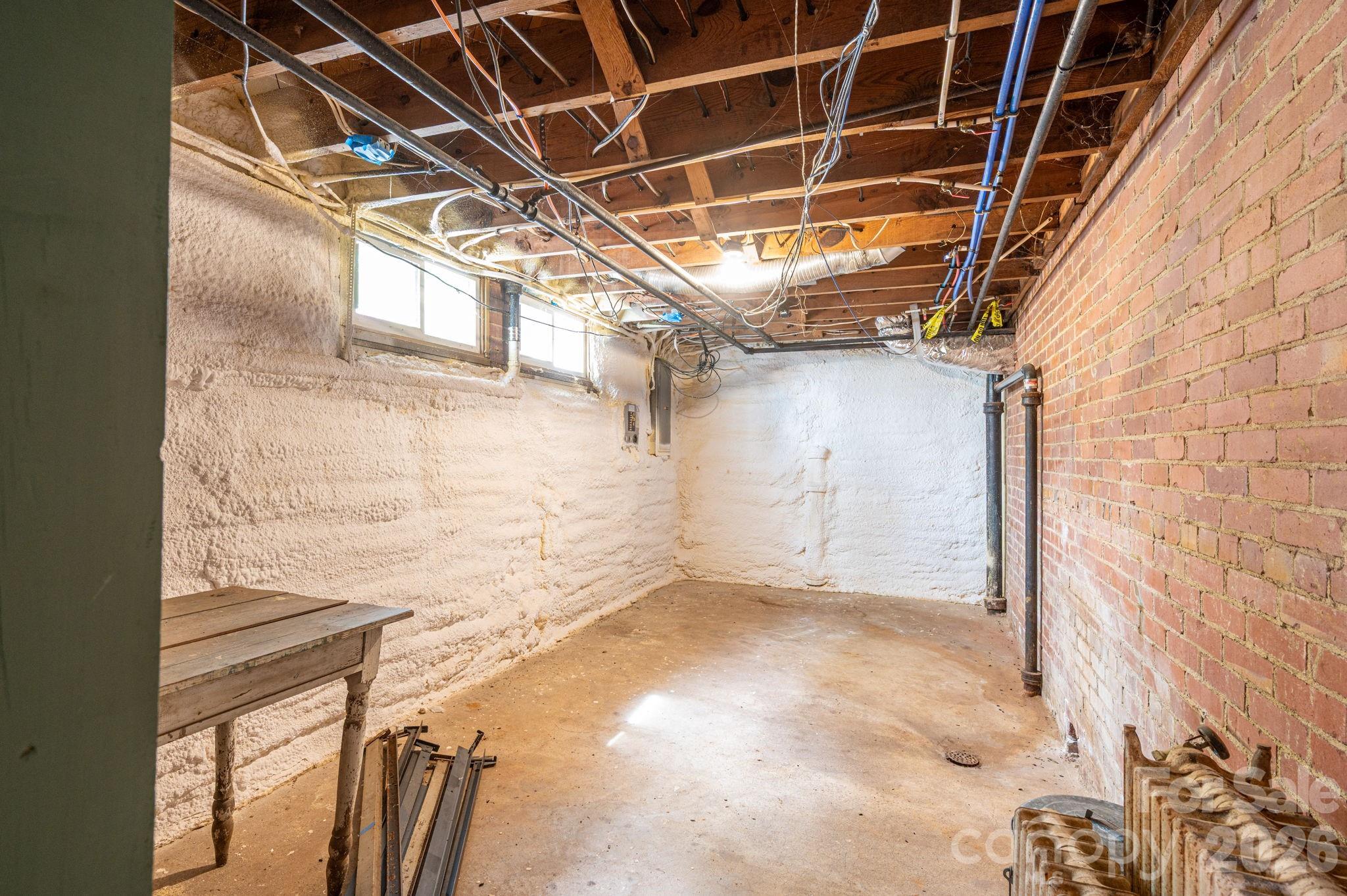 1233 General Hoke Drive — Lincolnton