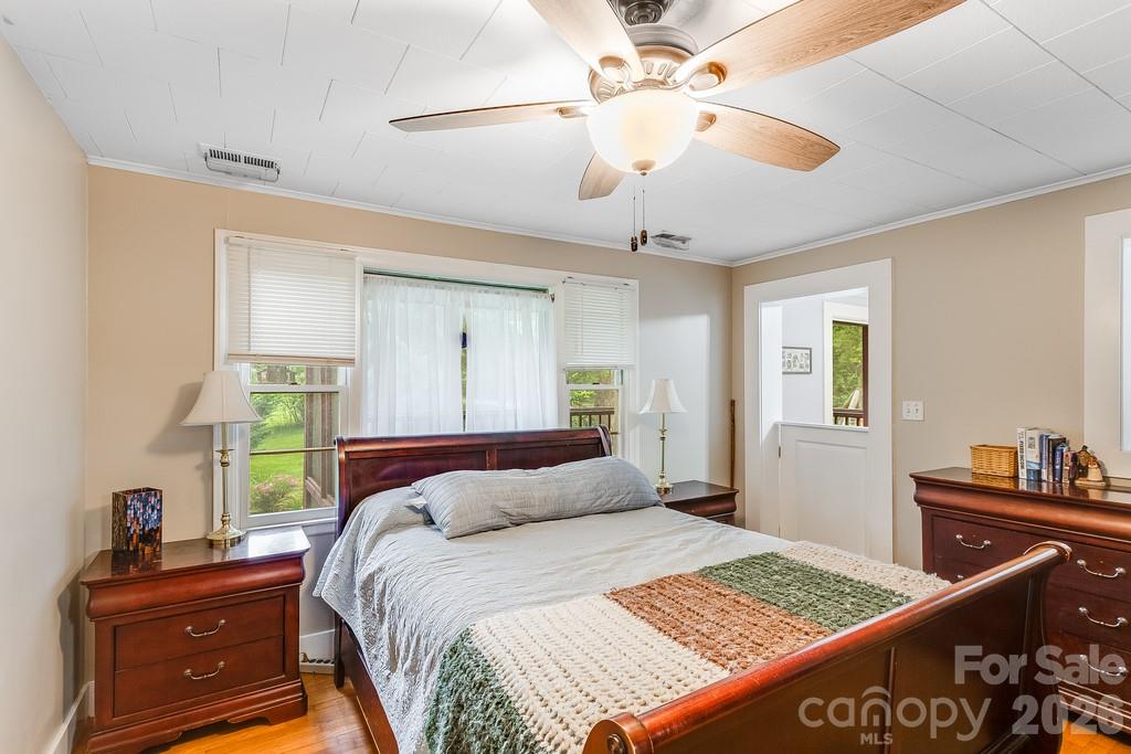 3 Odie Lane — Candler