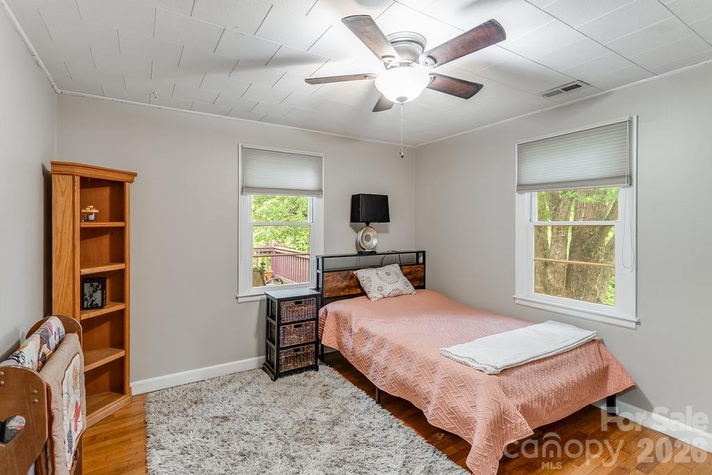 3 Odie Lane — Candler