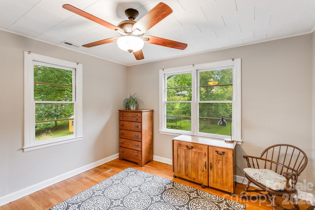 3 Odie Lane — Candler