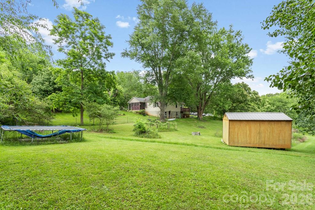 3 Odie Lane — Candler